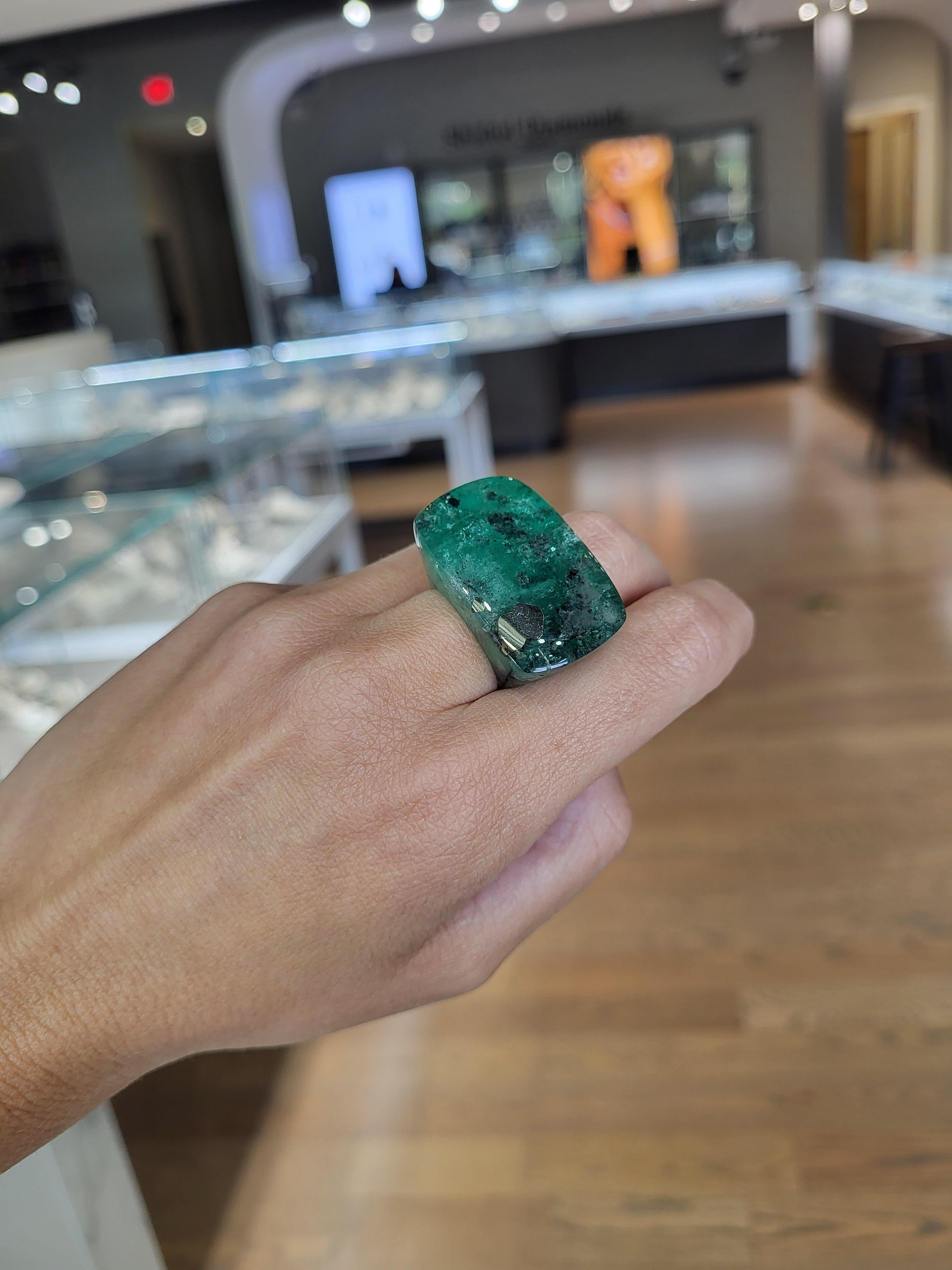 30 Carat Columbian Emerald Ring with Pyrite Inclusion For Sale 7