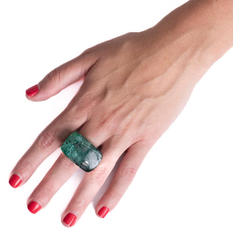 30 carat emerald
