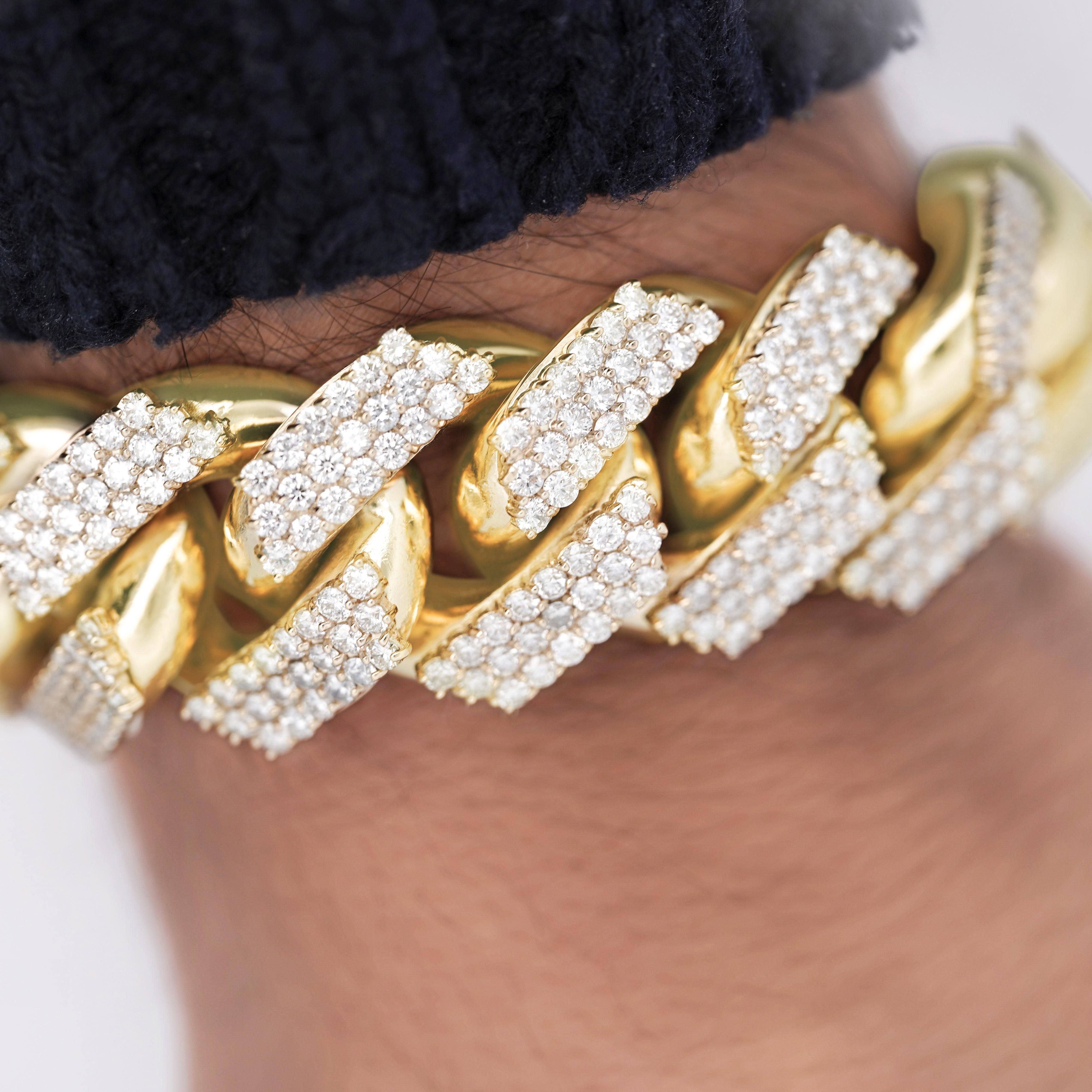 Taille ronde Bracelet à maillons cubains Miami en or jaune 14 carats et diamants 30 carats en vente