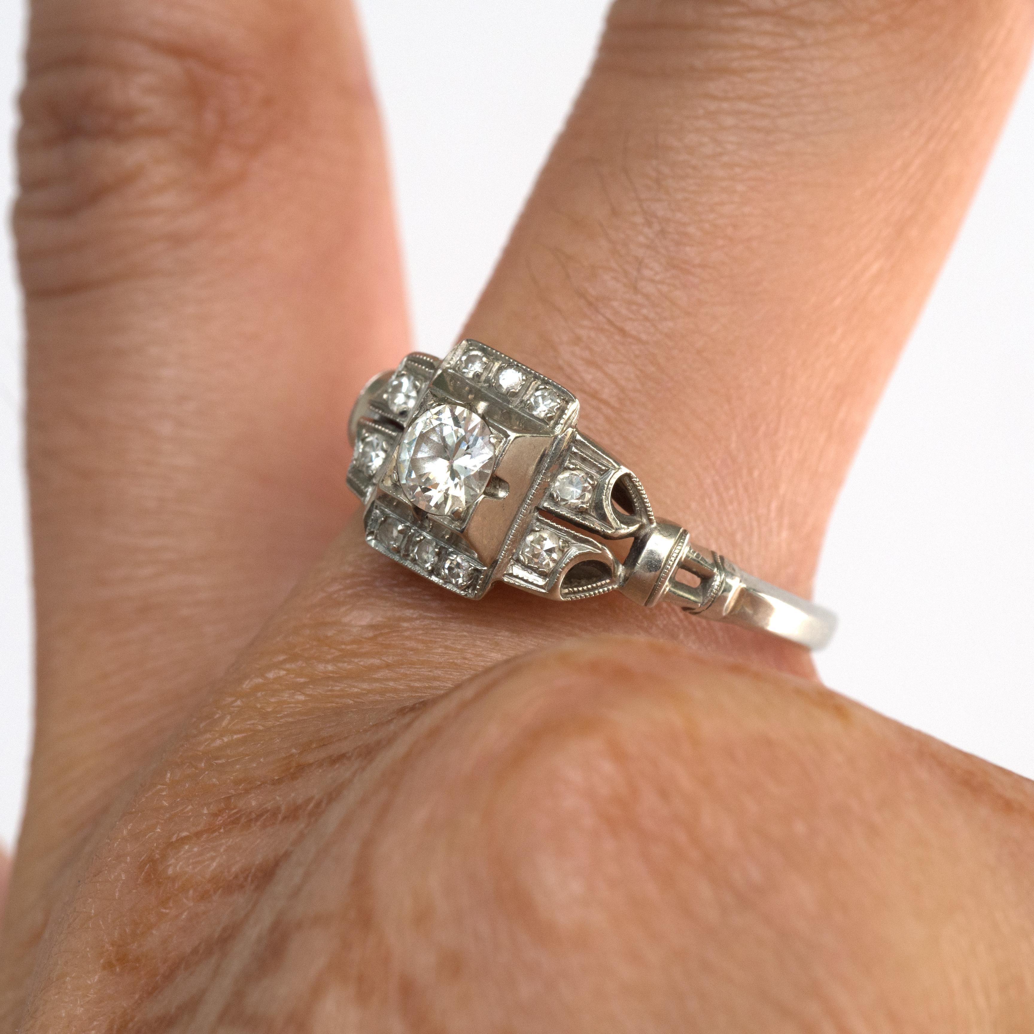 .30 Carat Diamond Platinum Engagement Ring In Good Condition For Sale In Atlanta, GA