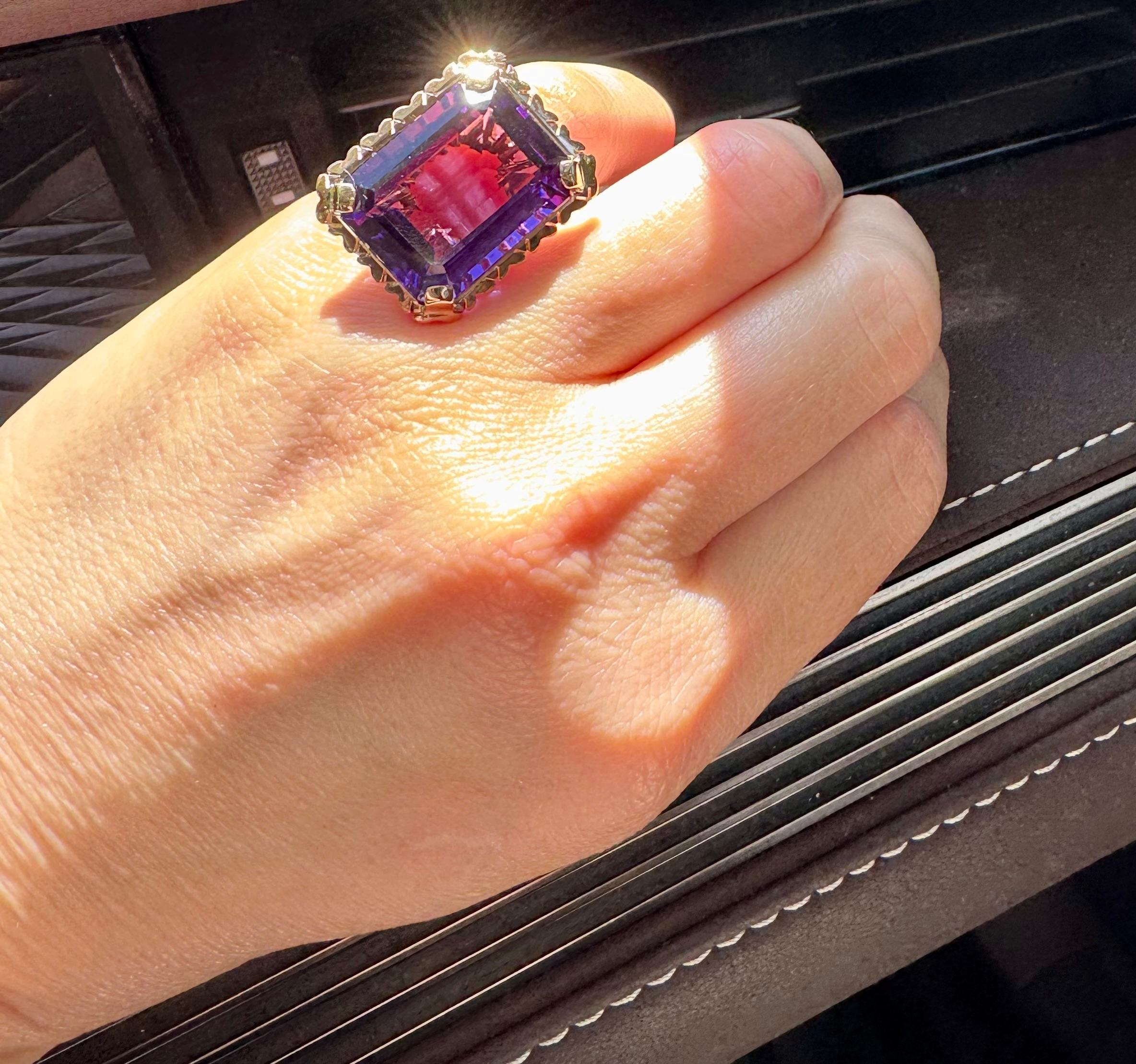 30 Karat Smaragdschliff Amethyst Cocktail-Ring in 14 Karat Roségold Schleife Ring Größe5 im Angebot 11