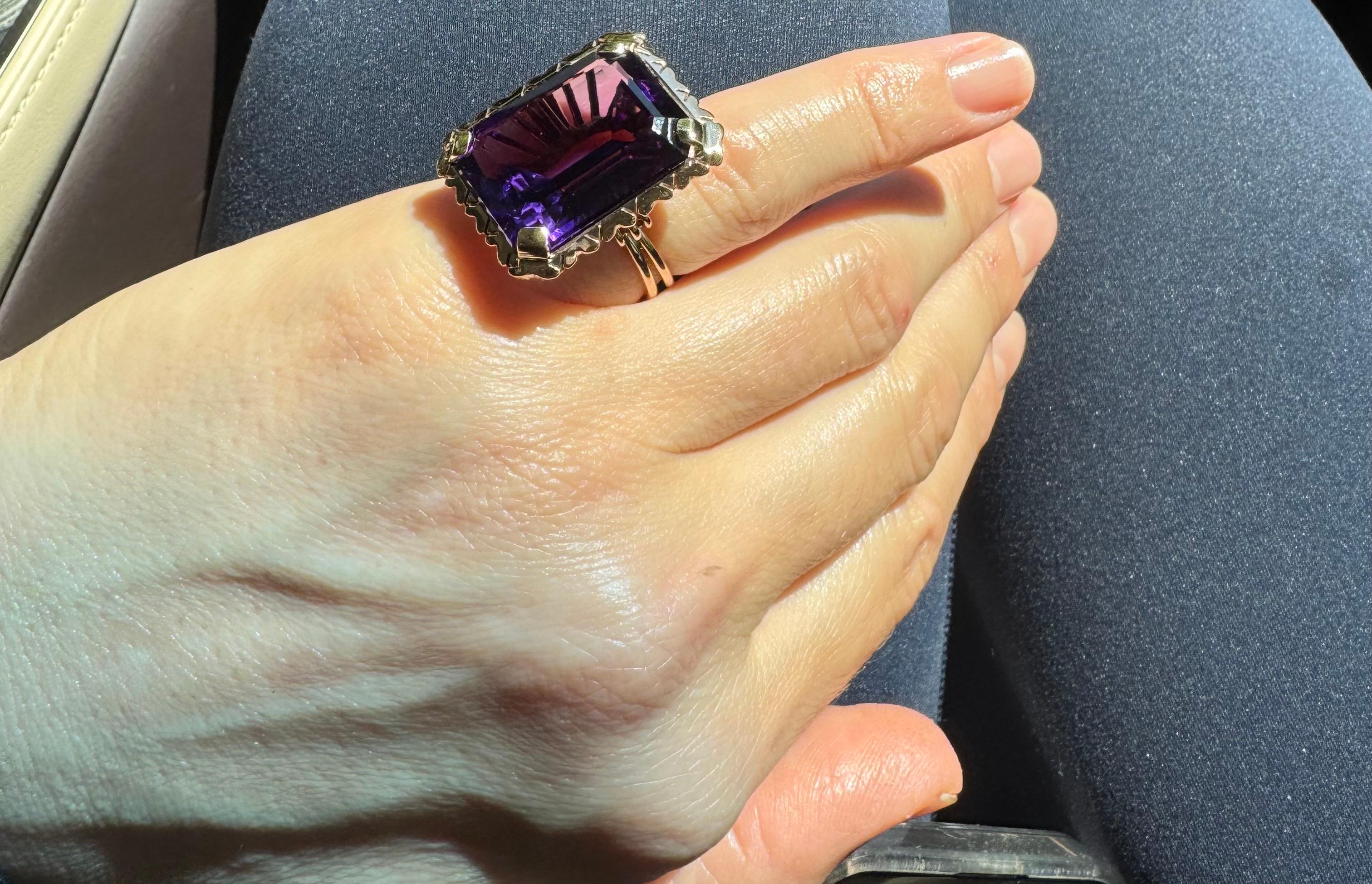 30 Karat Smaragdschliff Amethyst Cocktail-Ring in 14 Karat Roségold Schleife Ring Größe5 im Angebot 12