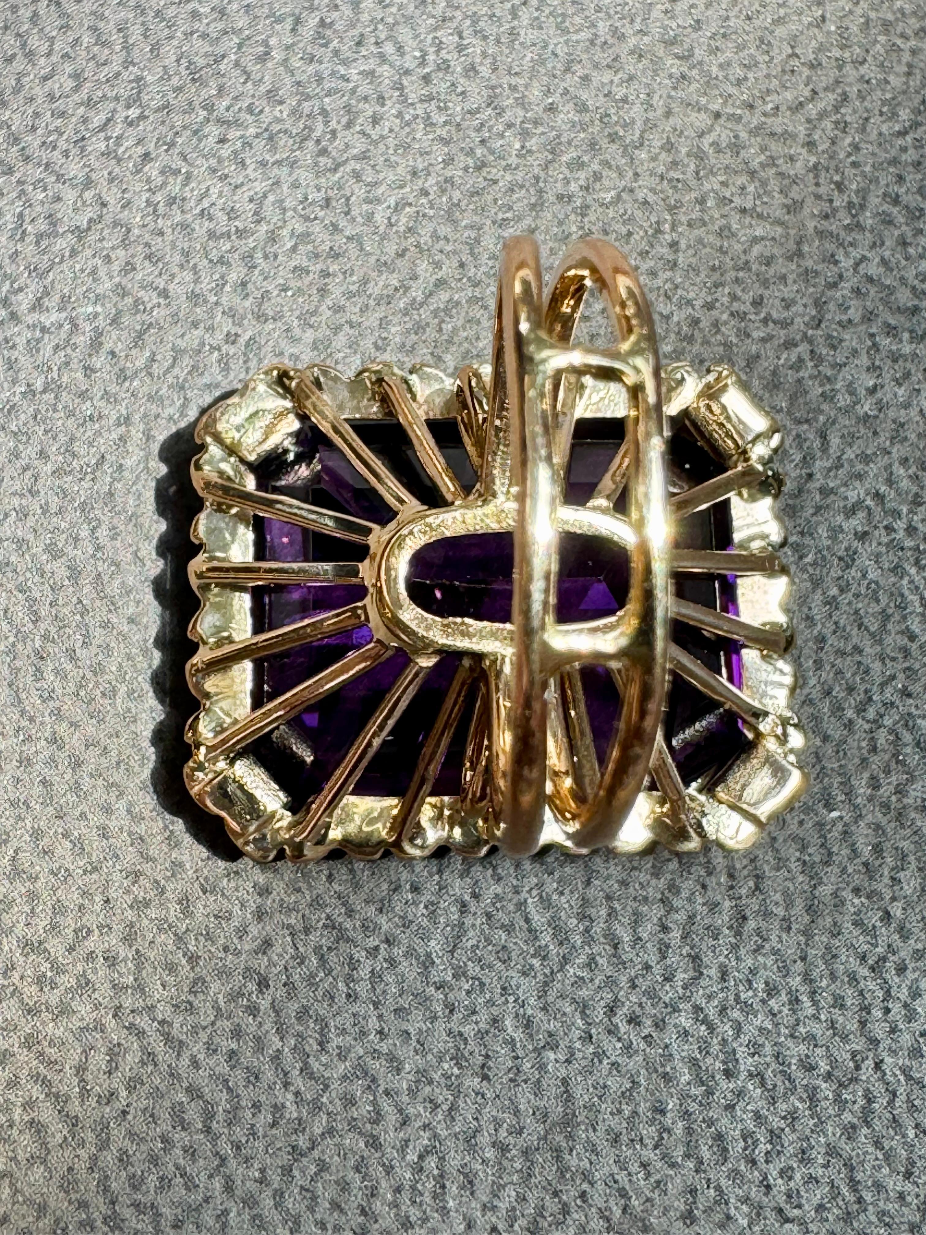 30 Karat Smaragdschliff Amethyst Cocktail-Ring in 14 Karat Roségold Schleife Ring Größe5 im Angebot 1