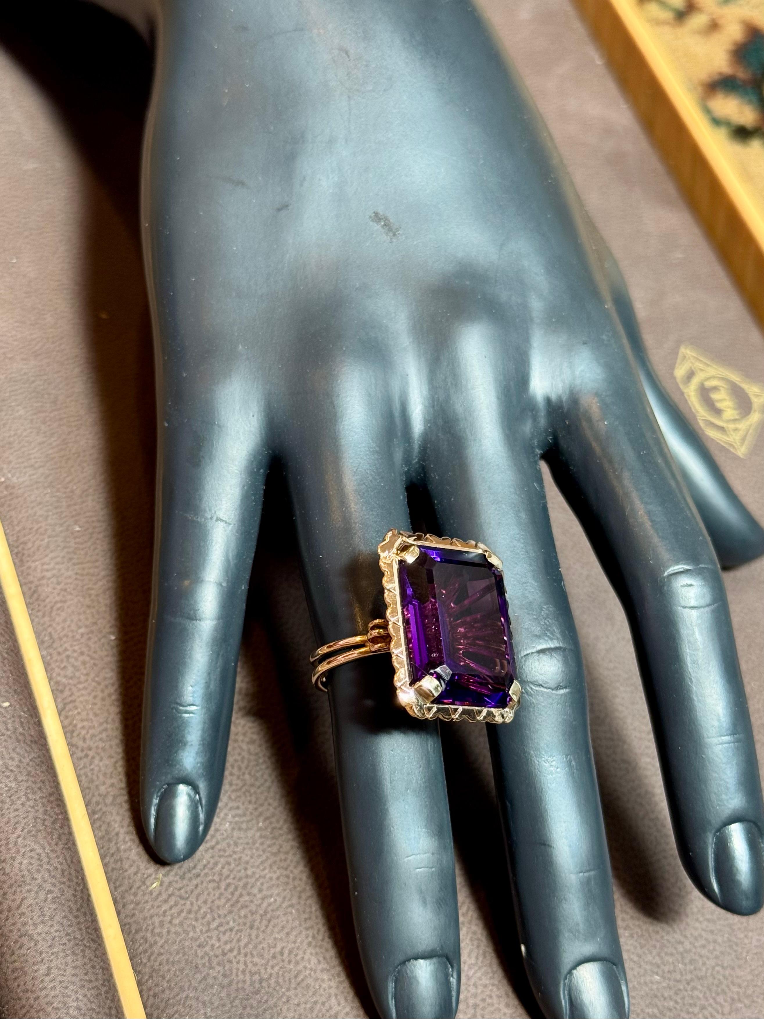 30 Karat Smaragdschliff Amethyst Cocktail-Ring in 14 Karat Roségold Schleife Ring Größe5 im Angebot 2