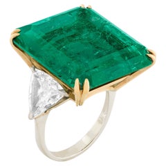 30 Carat Emerald-cut Statement 14K White Gold Collector’s Grade Grandeur