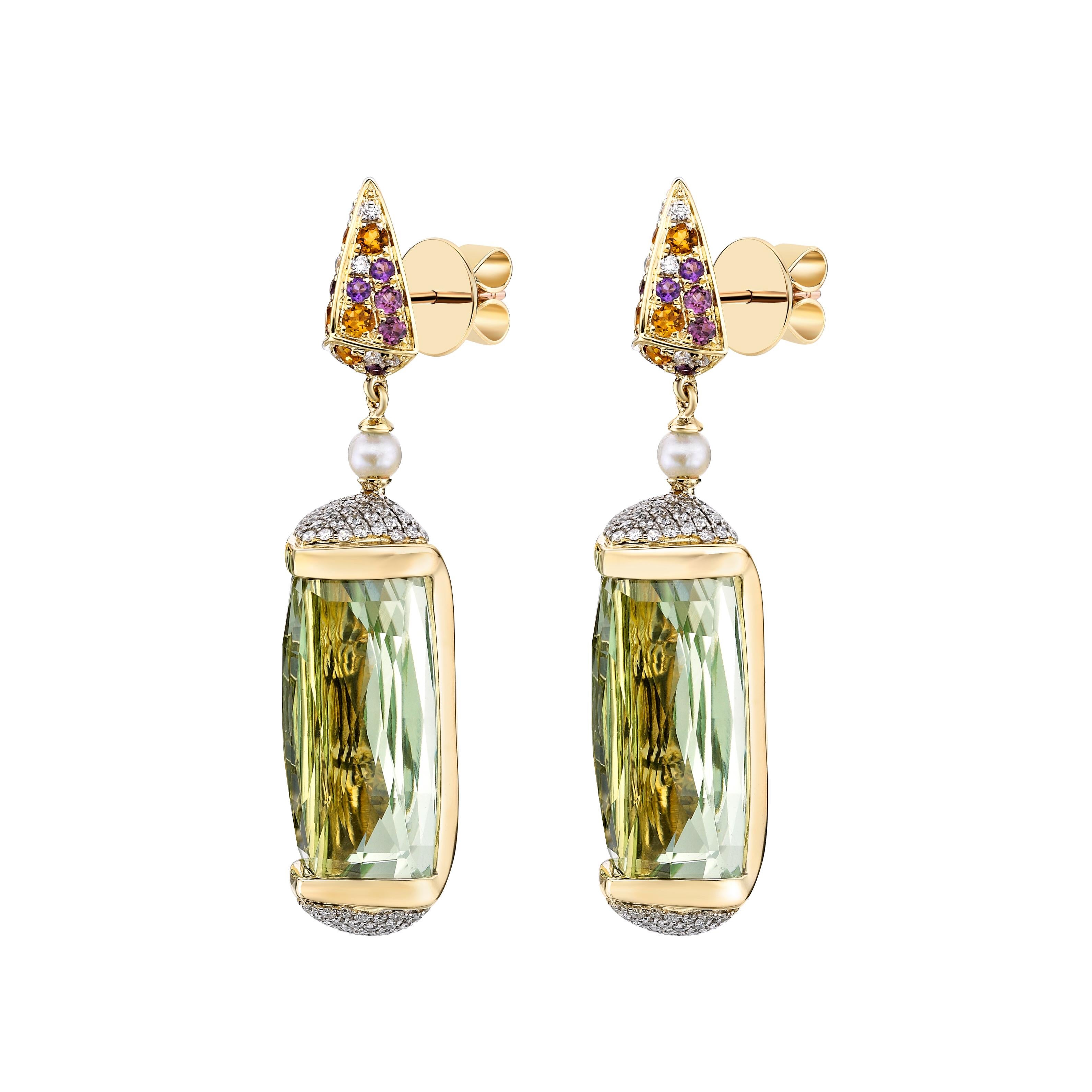 Contemporary 30 Carat Green Amethyst and Diamond Earring in 18 Karat Yellow Gold For Sale