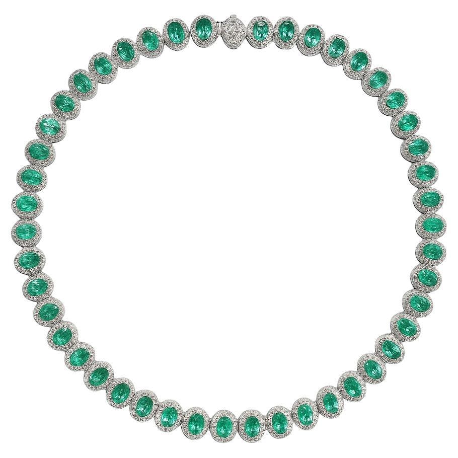 Collier de tennis à diamants ovales 30 carats Emeraude verte