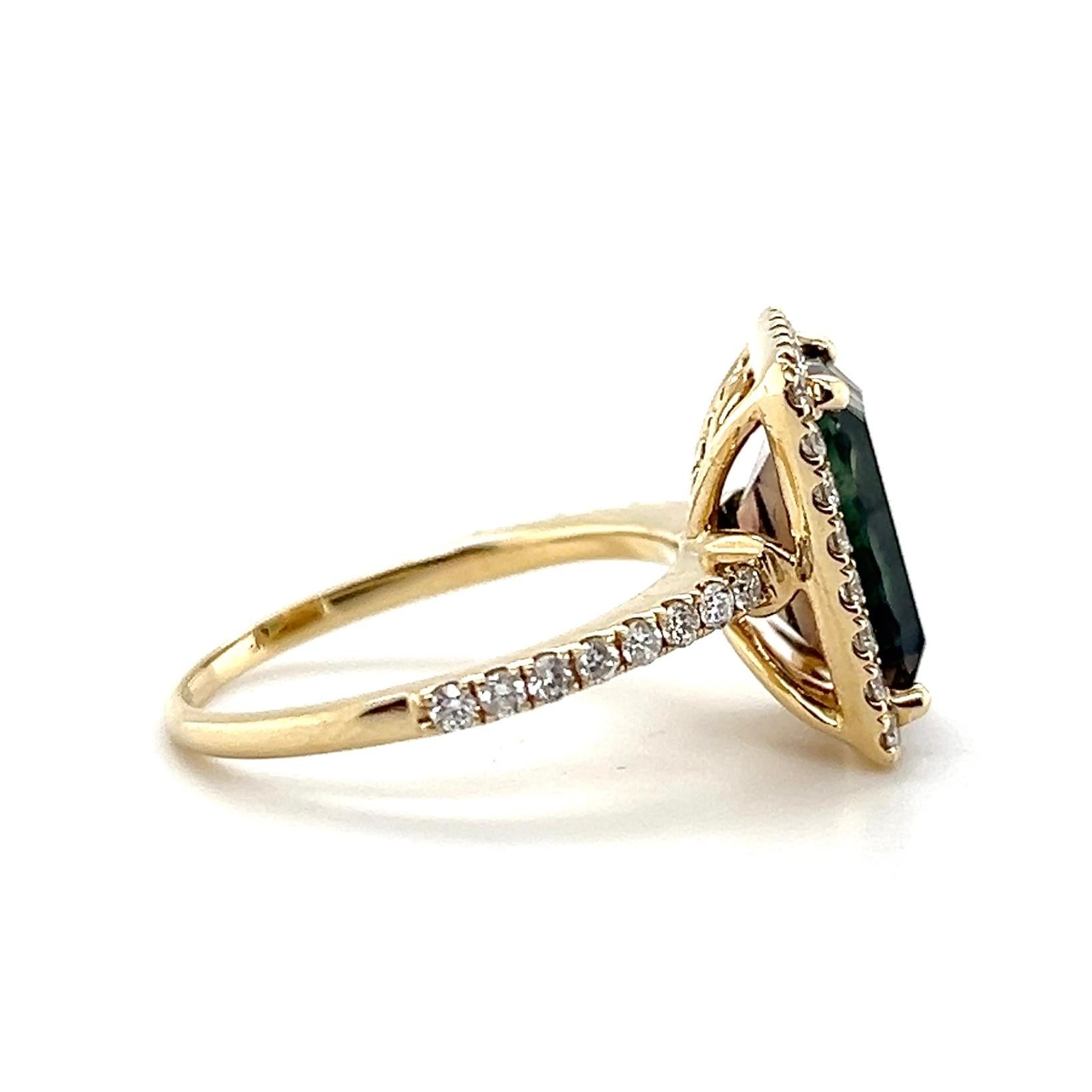 Anello Cocktail con Labradorite Feldspato e Diamante in Oro Giallo 14k da 3,0 Carati in vendita 3