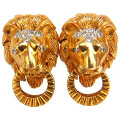 .30 Carat Natural Diamonds Lion Earrings 18 Karat 3D