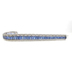 30 Carat of Blue Sapphires with 4 Carat of Diamonds Bracelet Set in 18 Karat WG