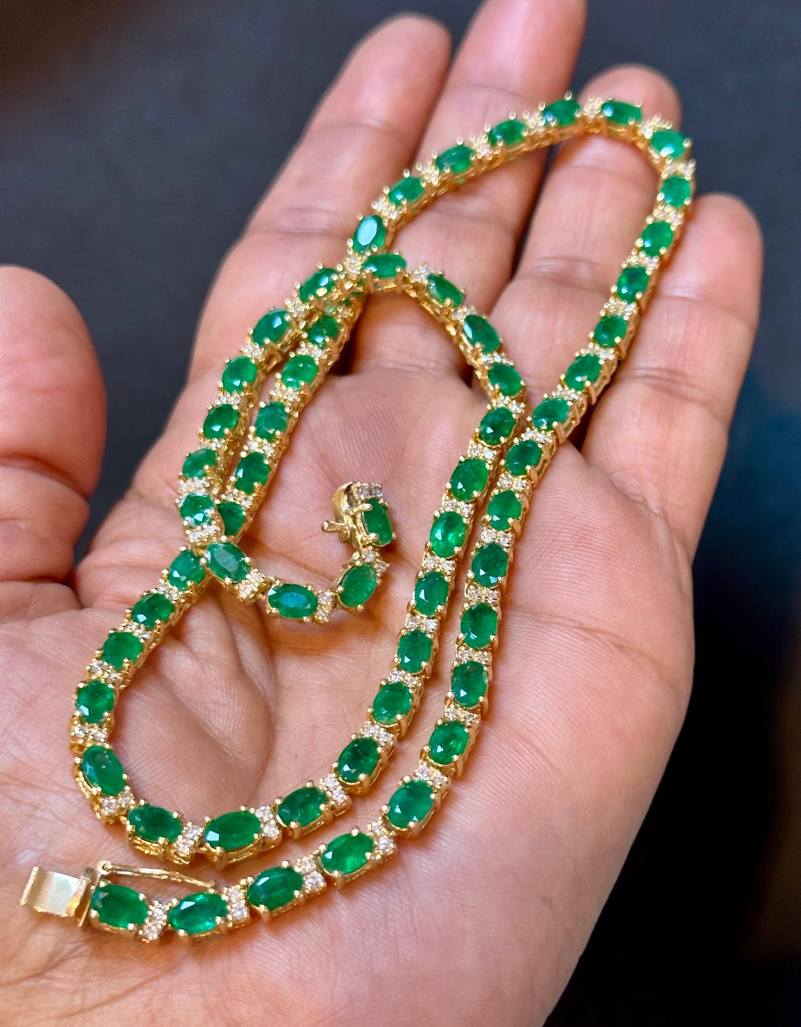 Women's 30 Carat Oval Brazilian Emerald & 3 Carat Diamond Tennis Necklace 14 Karat Gold For Sale