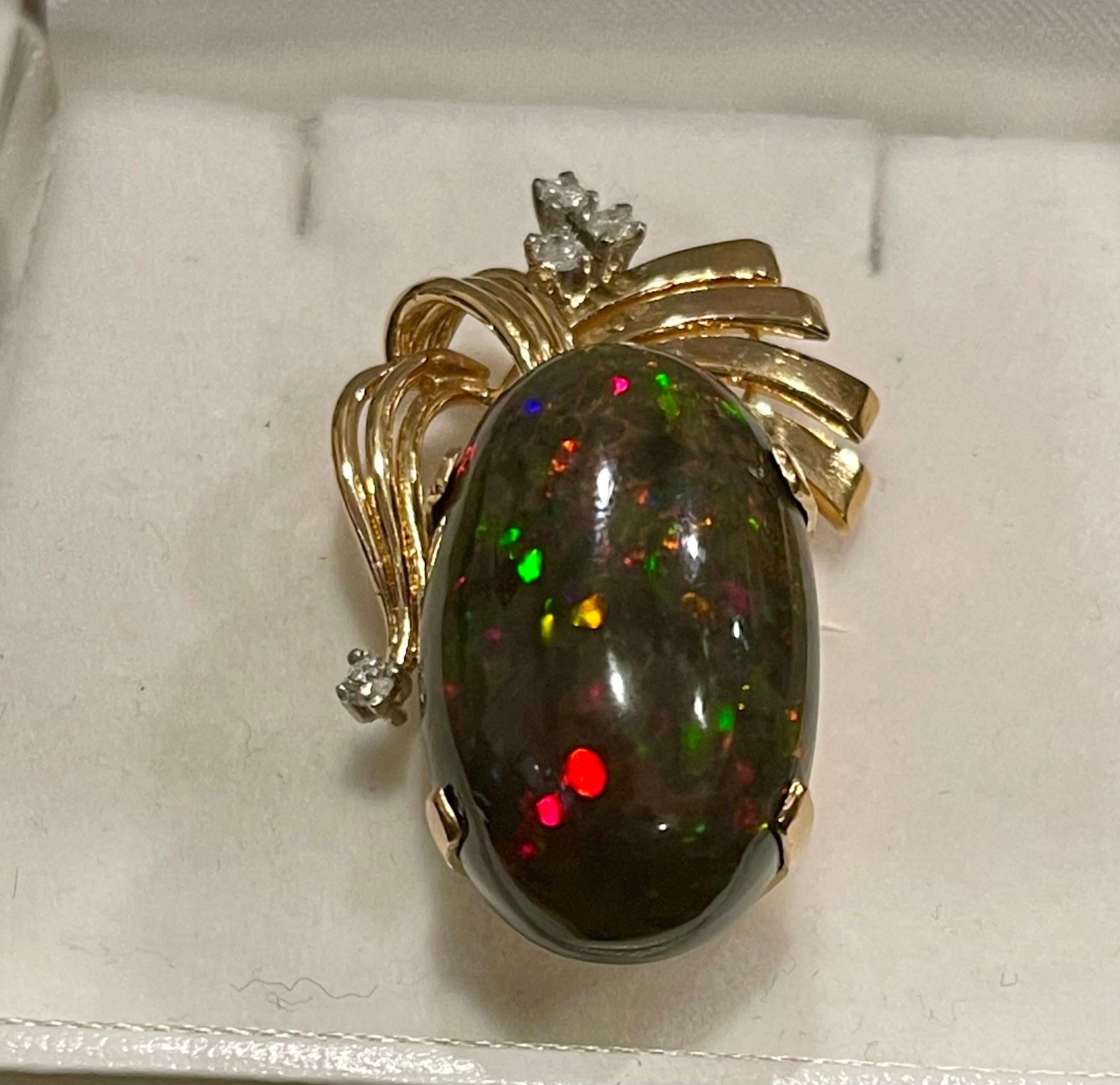 30 Carat Oval Ethiopian Black Opal Pendant/Necklace 18 Karat + 18 Kt Gold Chain 4