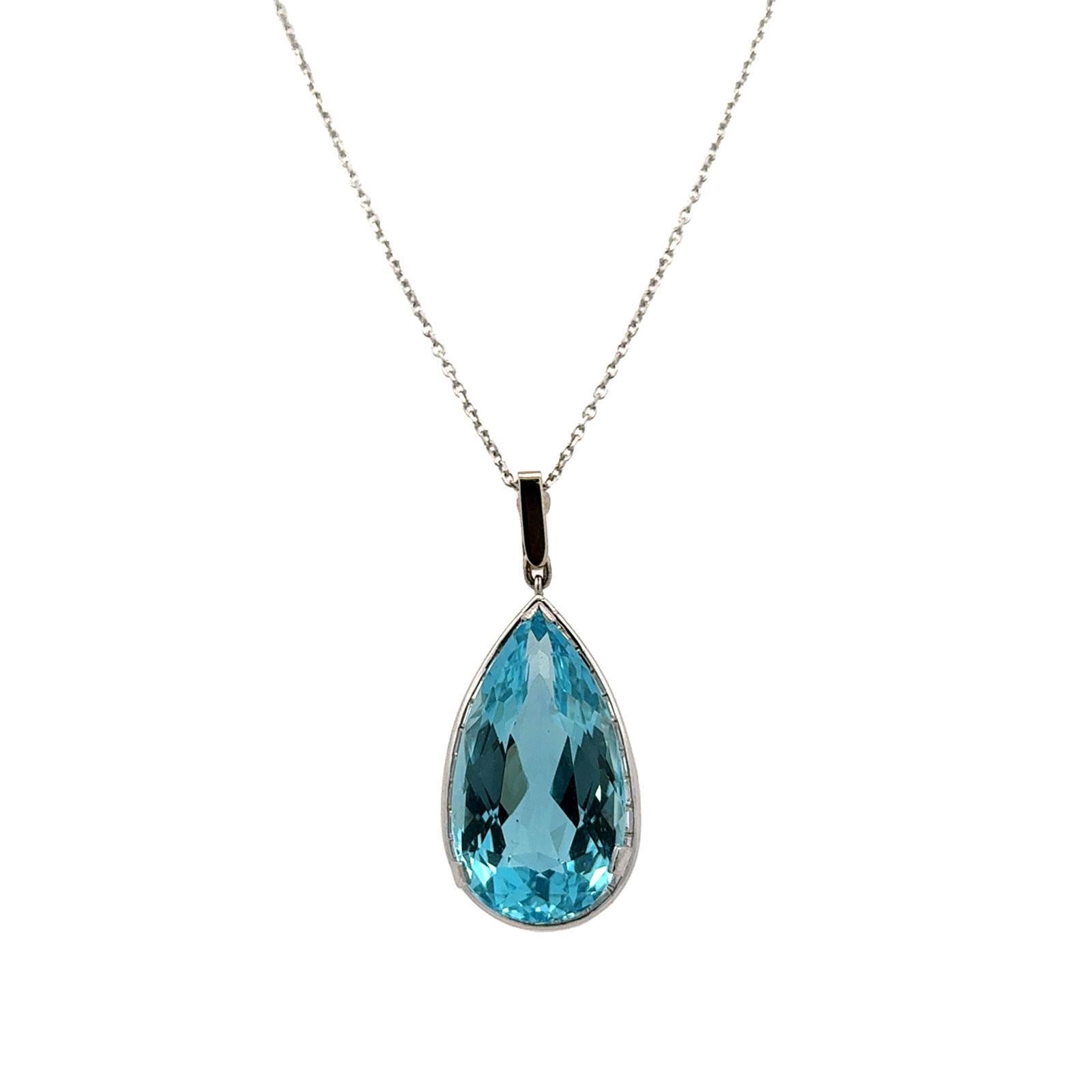 30-Carat Aigue-marine poire diamant pendentif en platine 14KWG chaîne et baïllaire en vente 1