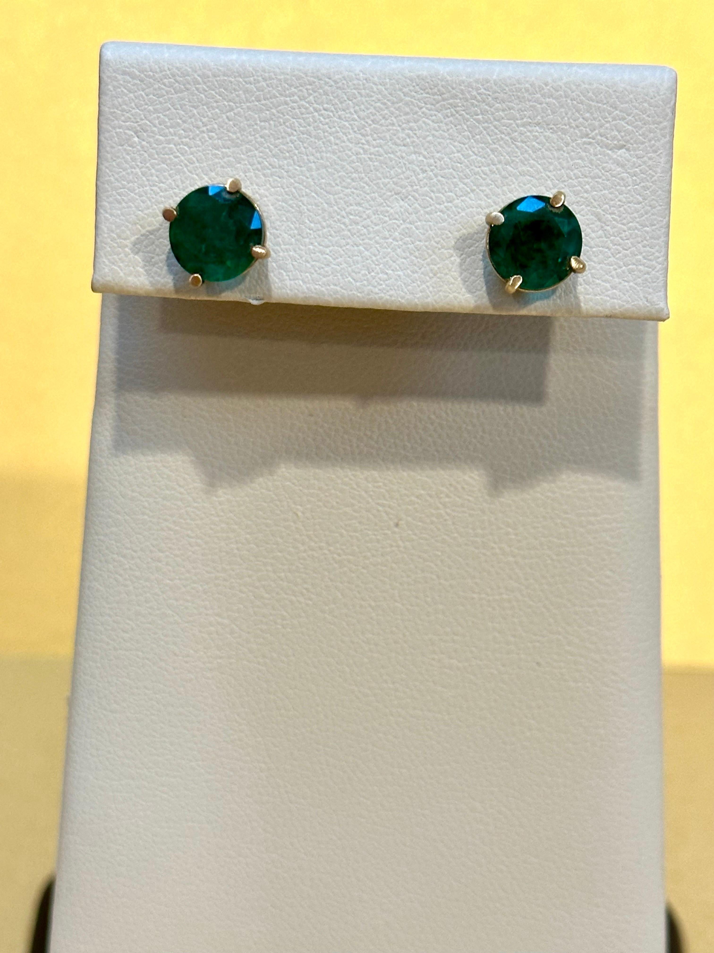 3.0 Carat Round Natural Emerald Stud Post Earrings 14 Karat Yellow Gold For Sale 6