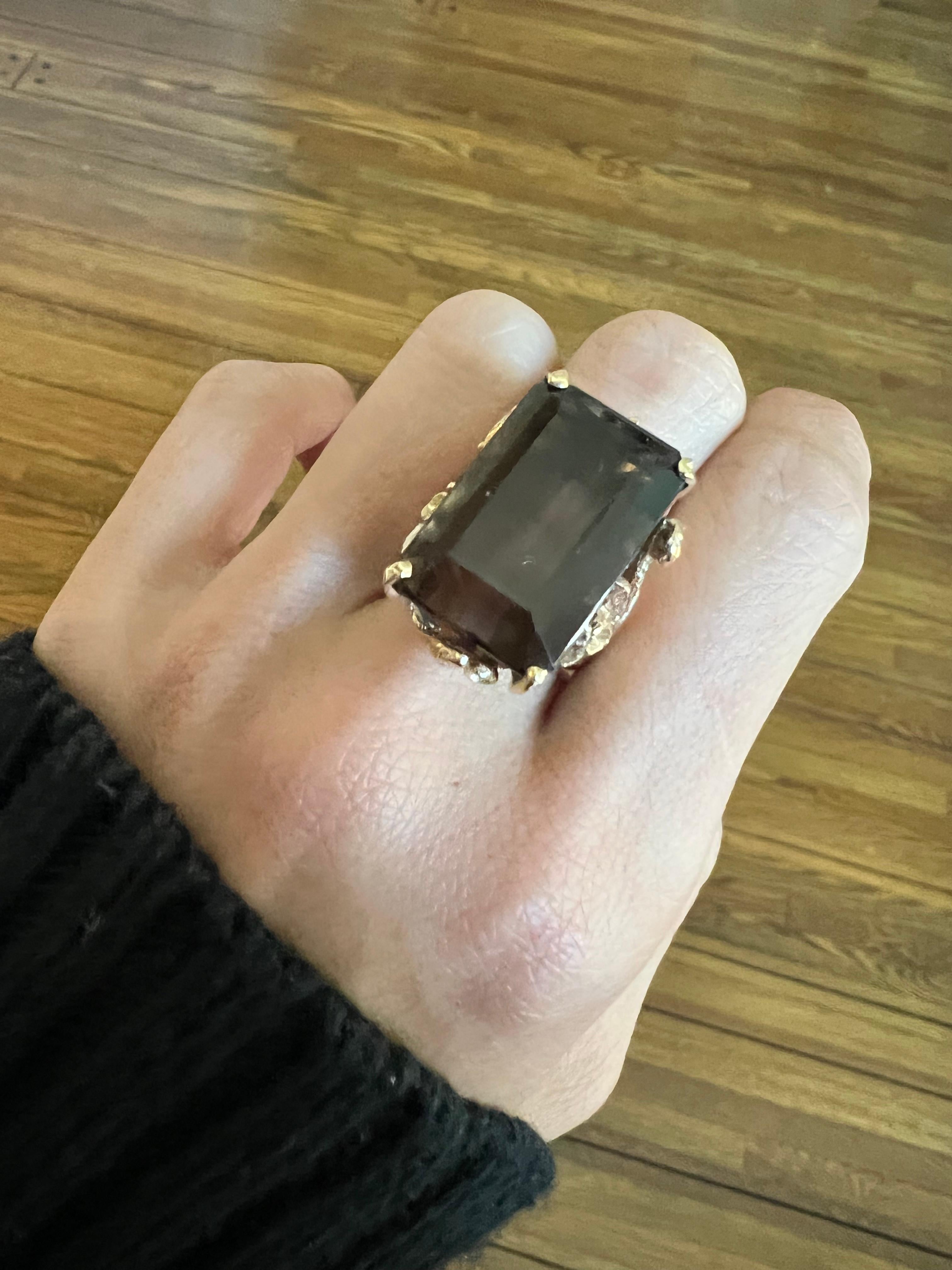 30 carat Smokey Quartz Foliate Motif Ring 14k Yellow Gold For Sale 4