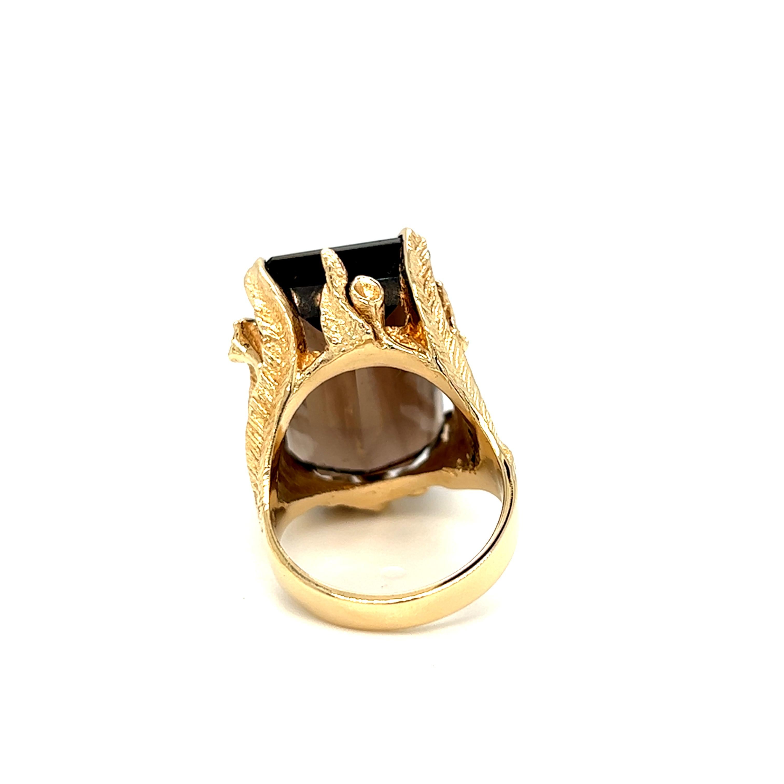 Women's or Men's 30 carat Smokey Quartz Foliate Motif Ring 14k Yellow Gold For Sale