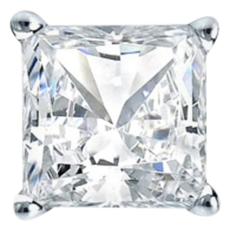 0.30 Carat Solitaire Princess Cut Diamond Stud in 14 Karat White Gold For Sale