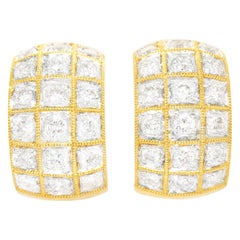 3.0 Carat Diamond-Set Gold Earrings 3.0 Carat Diamond-Set Gold Earrings