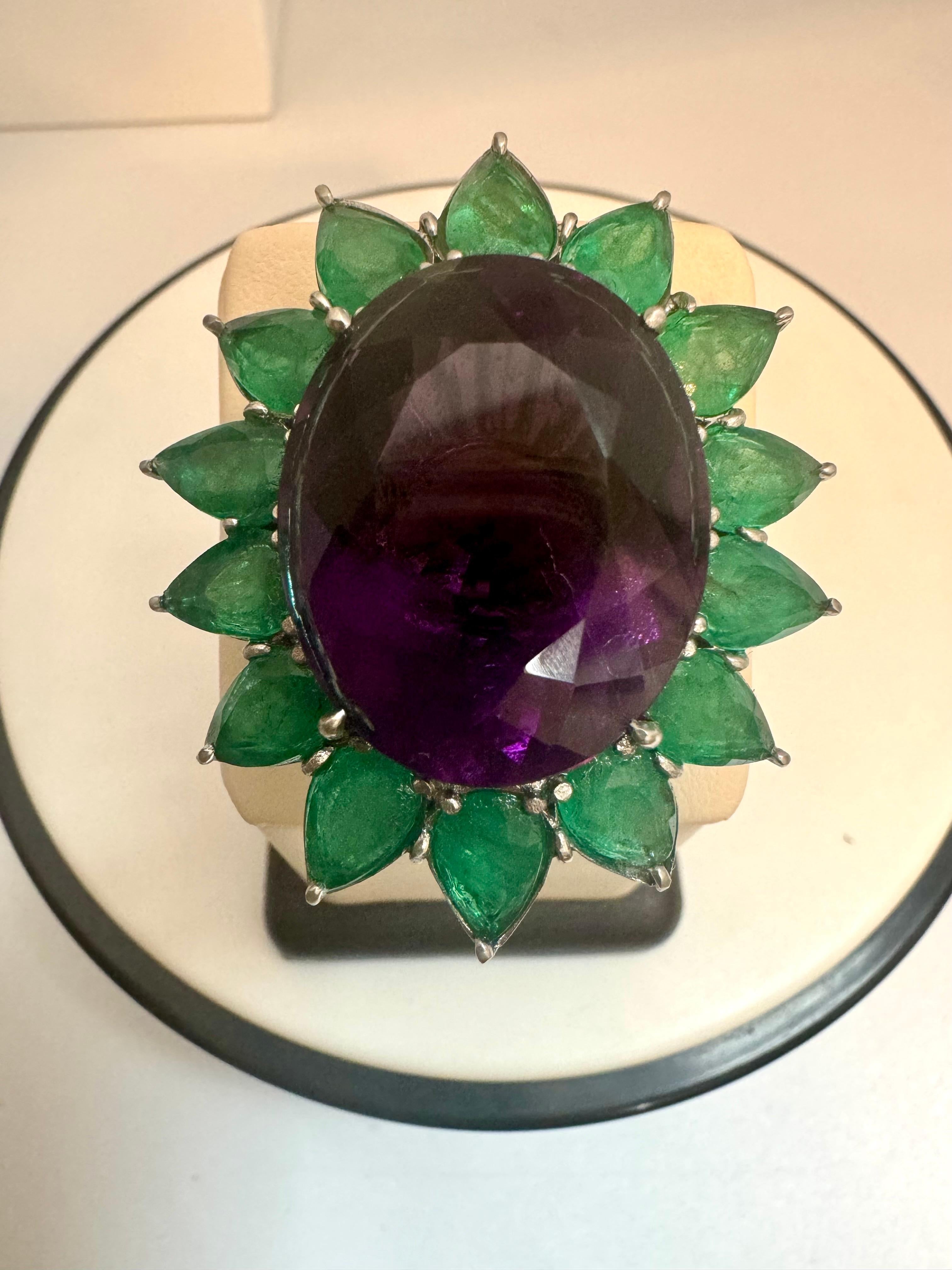 30 Ct Oval Amethyst & 25 Ct Emerald Large Cocktail Ring in Platinum, 32gm, Size6 For Sale 11