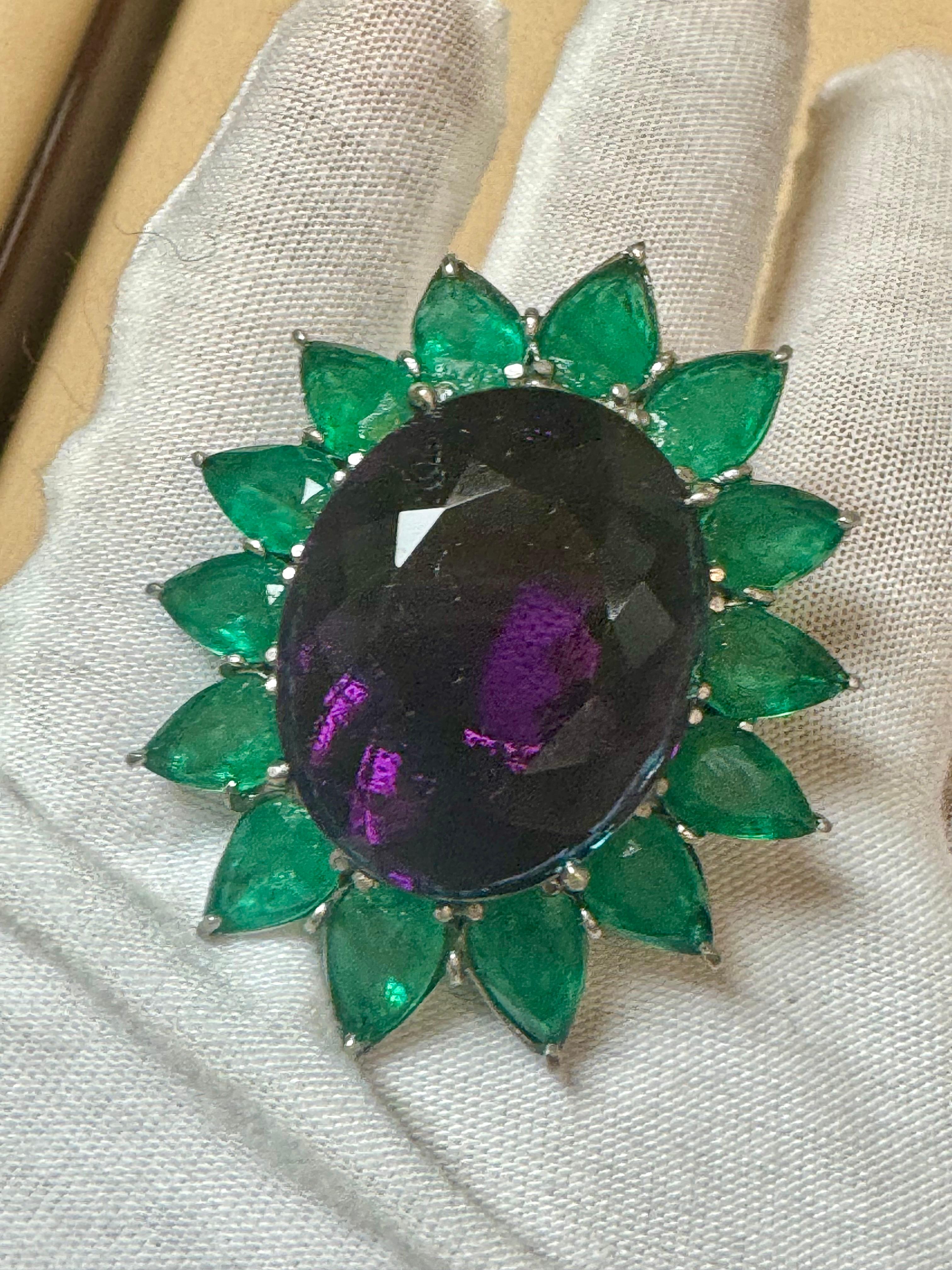 30 Ct Oval Amethyst & 25 Ct Emerald Large Cocktail Ring in Platinum, 32gm, Size6 In Excellent Condition For Sale In New York, NY