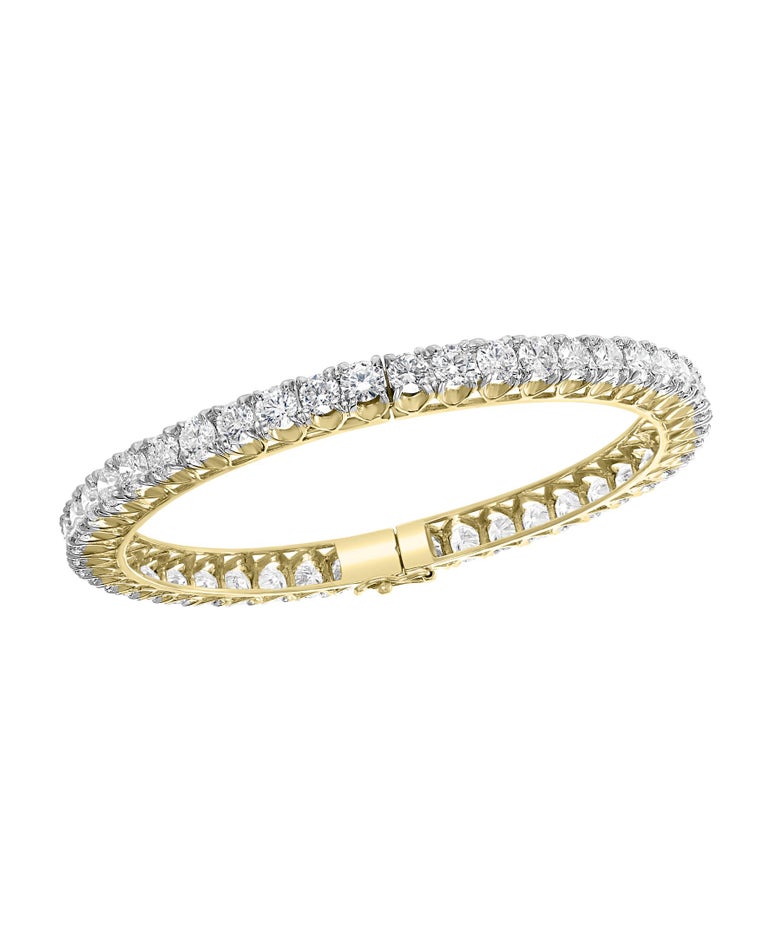 30 Pointer Each, 29 Ct Single Line Eternity 18 Kt Gold and Diamond Bangle, Pair For Sale 2