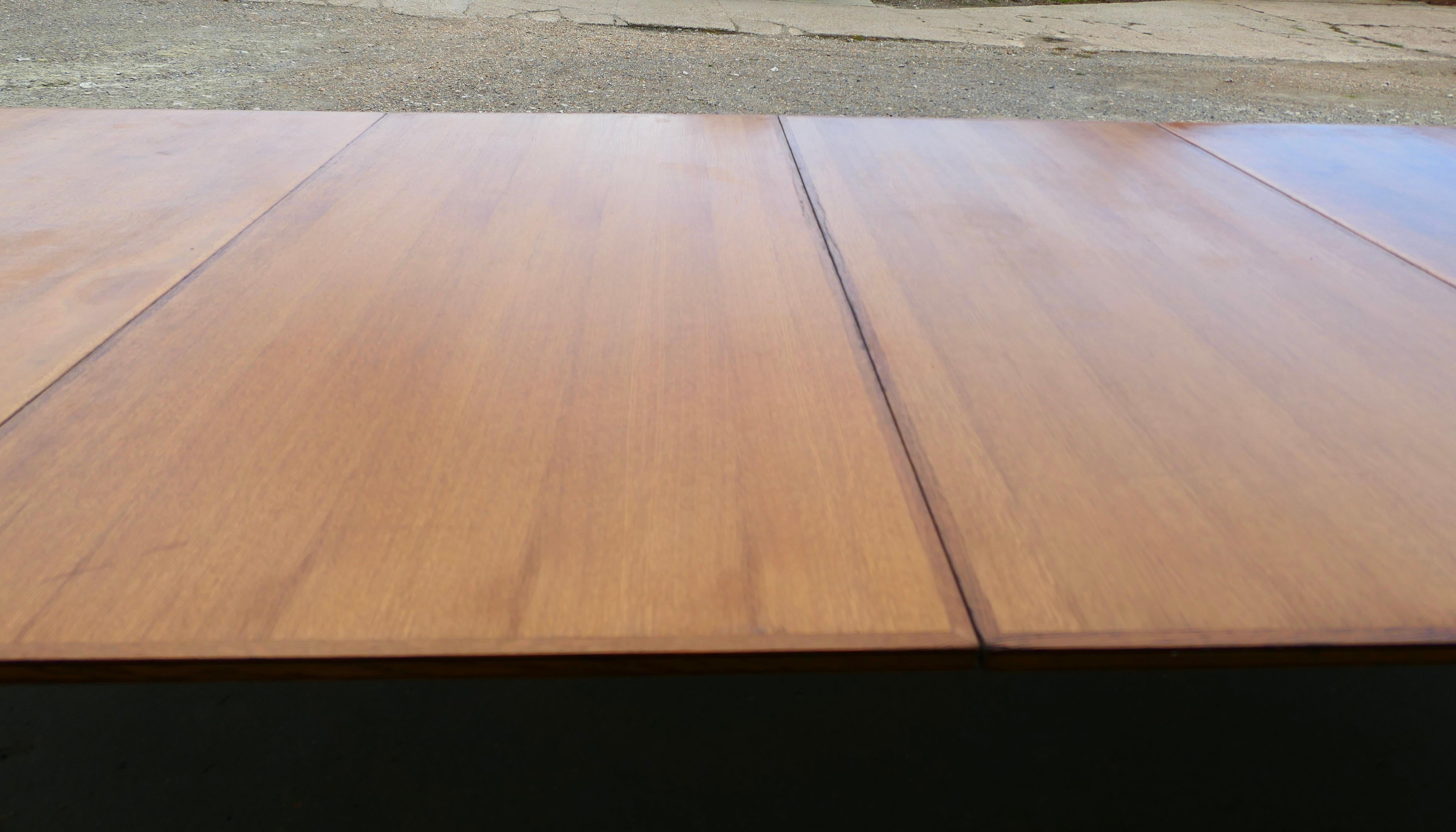Début du 20ème siècle Table de billard 30 Seater Oak, table de salle de jeux Arts & Crafts en vente