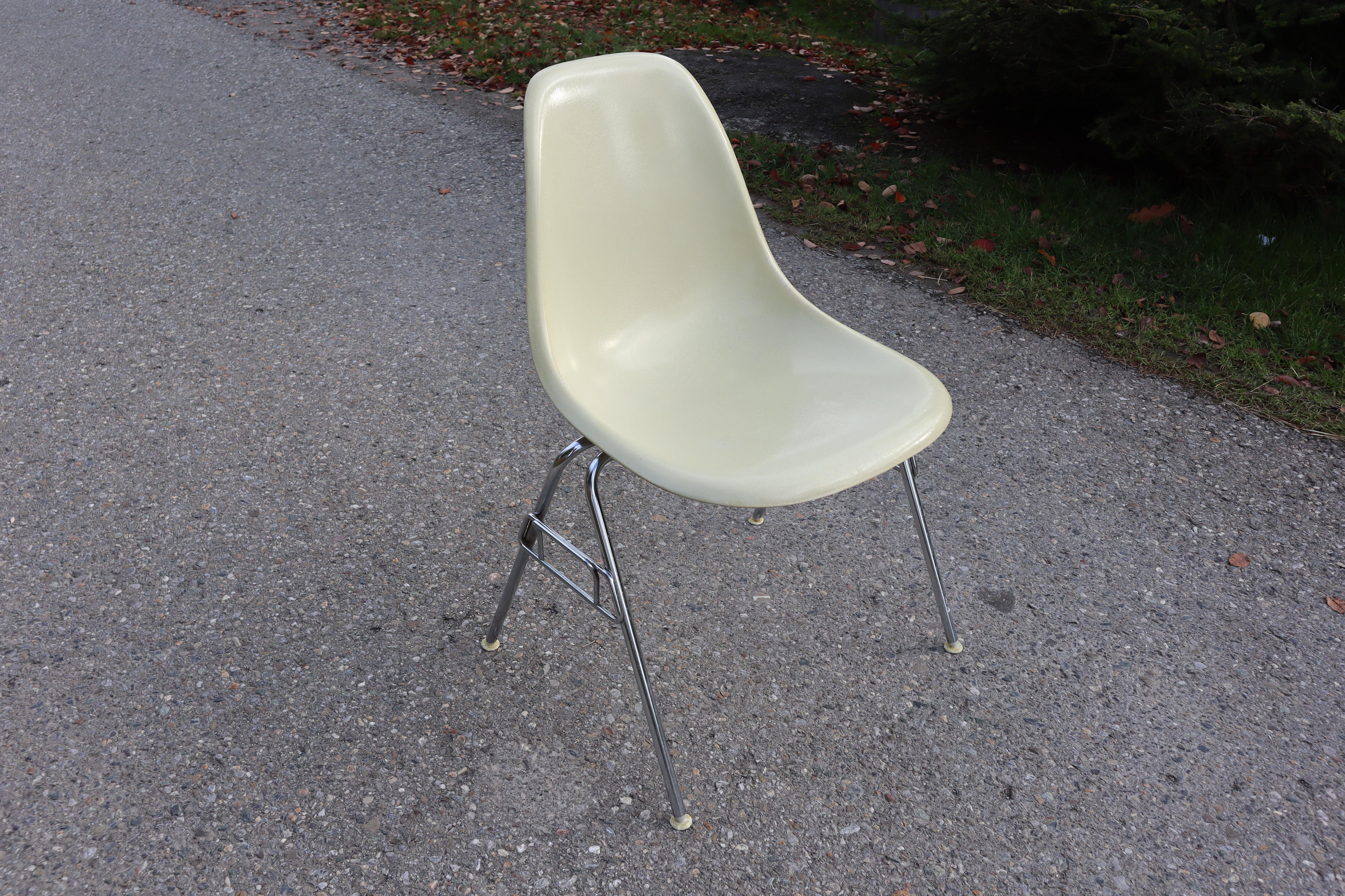 A set of 30 fiberglass DSS stacking dining chairs with H bases and nylon floor glides. Eggshell fiberglass with the Herman Miller molded manufactures mark and ink stamp to the bottoms. Original.

Ask about economical or fast shipping options.

The