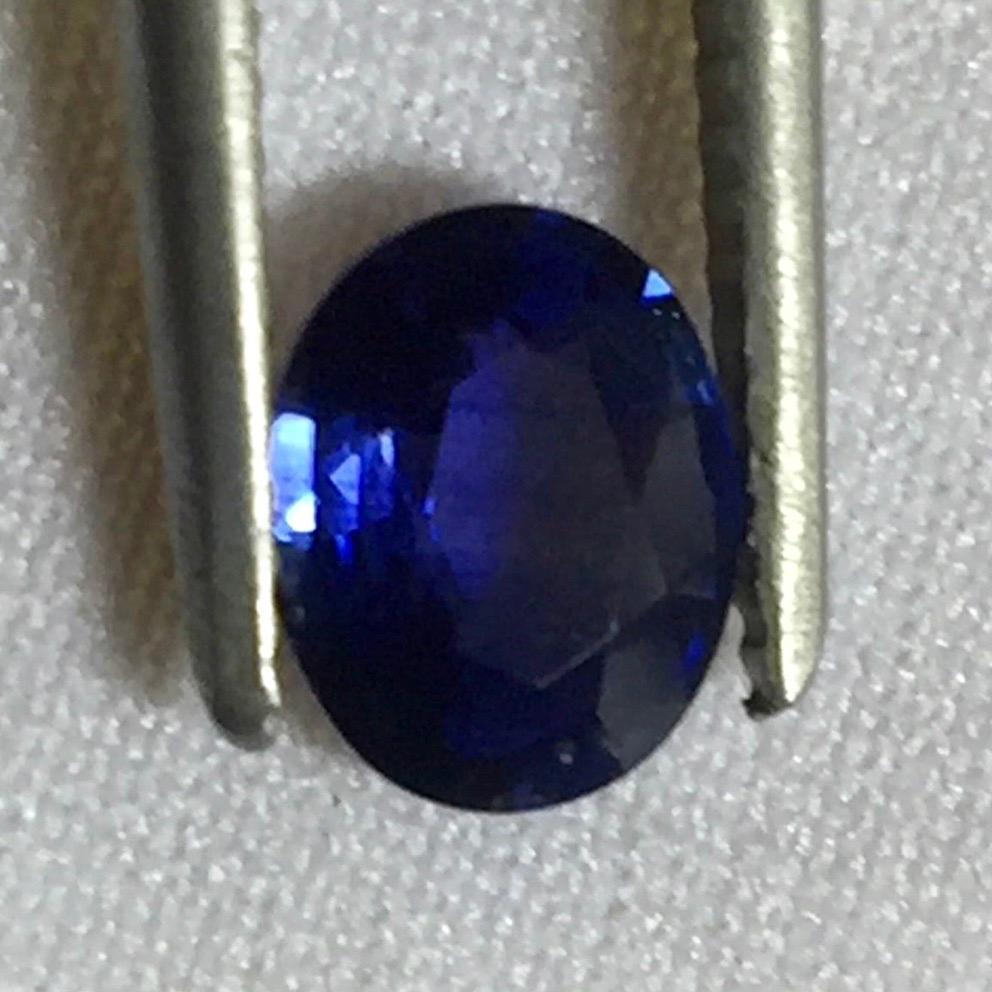 3.00 Carat Blue Natural Sapphire and Diamond Ring 18K Gold For Sale 1
