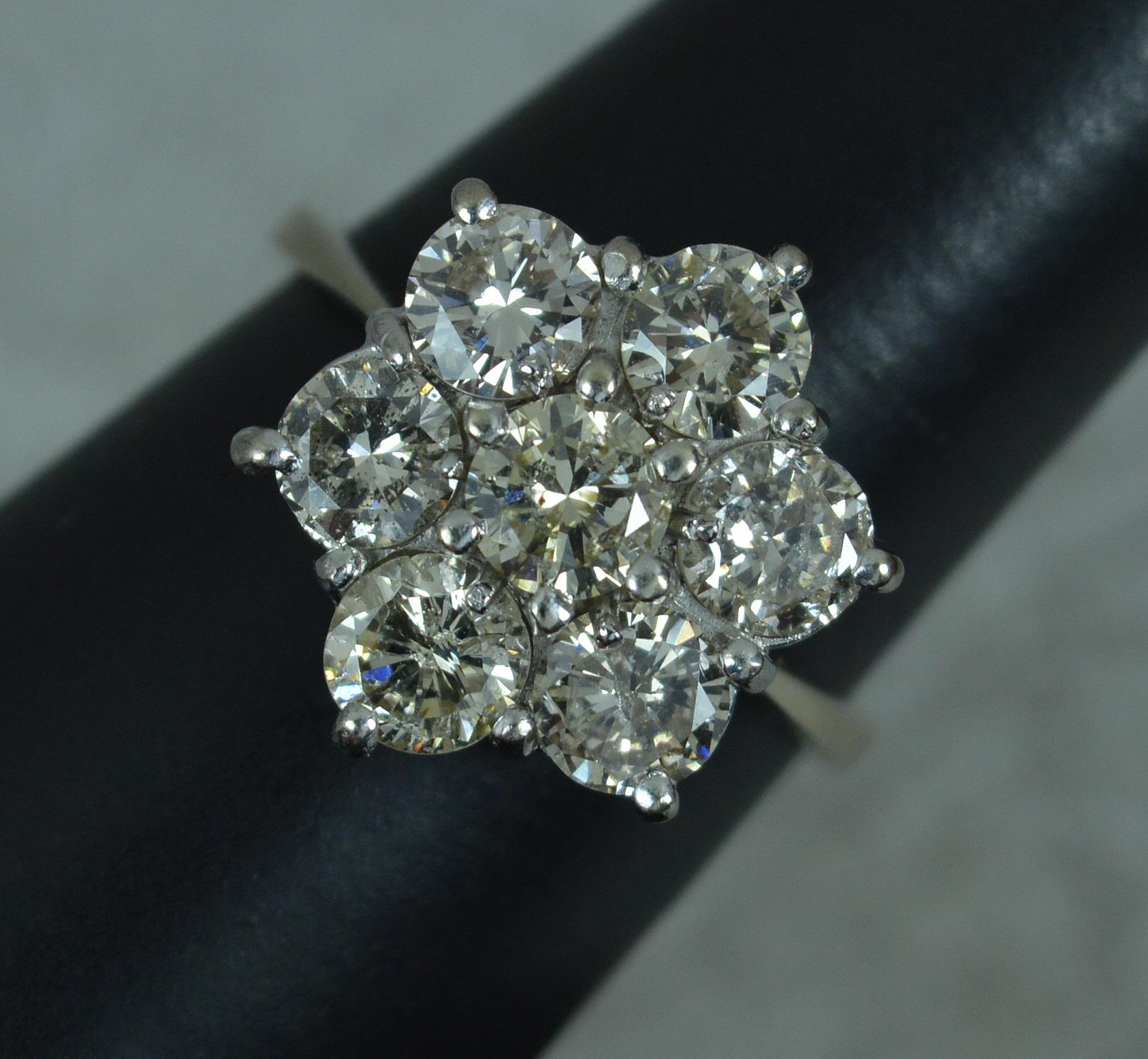 3.00 Carat Diamond and 18ct White Gold Daisy Cluster Ring 5