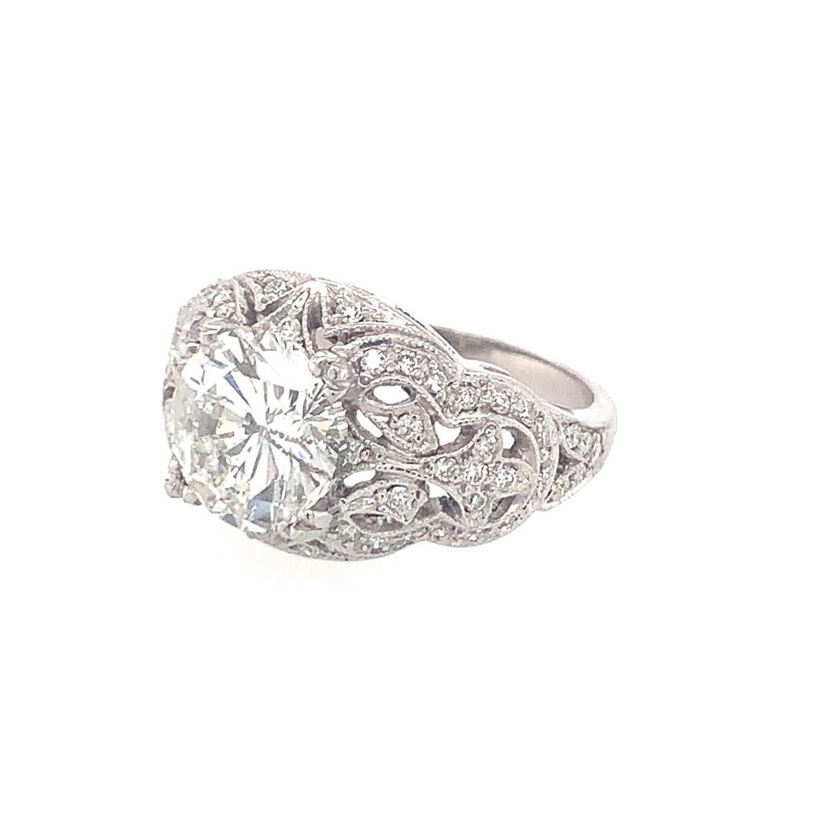 3.00 Carat Diamond Engagement Platinum Ring In Good Condition For Sale In Beverly Hills, CA