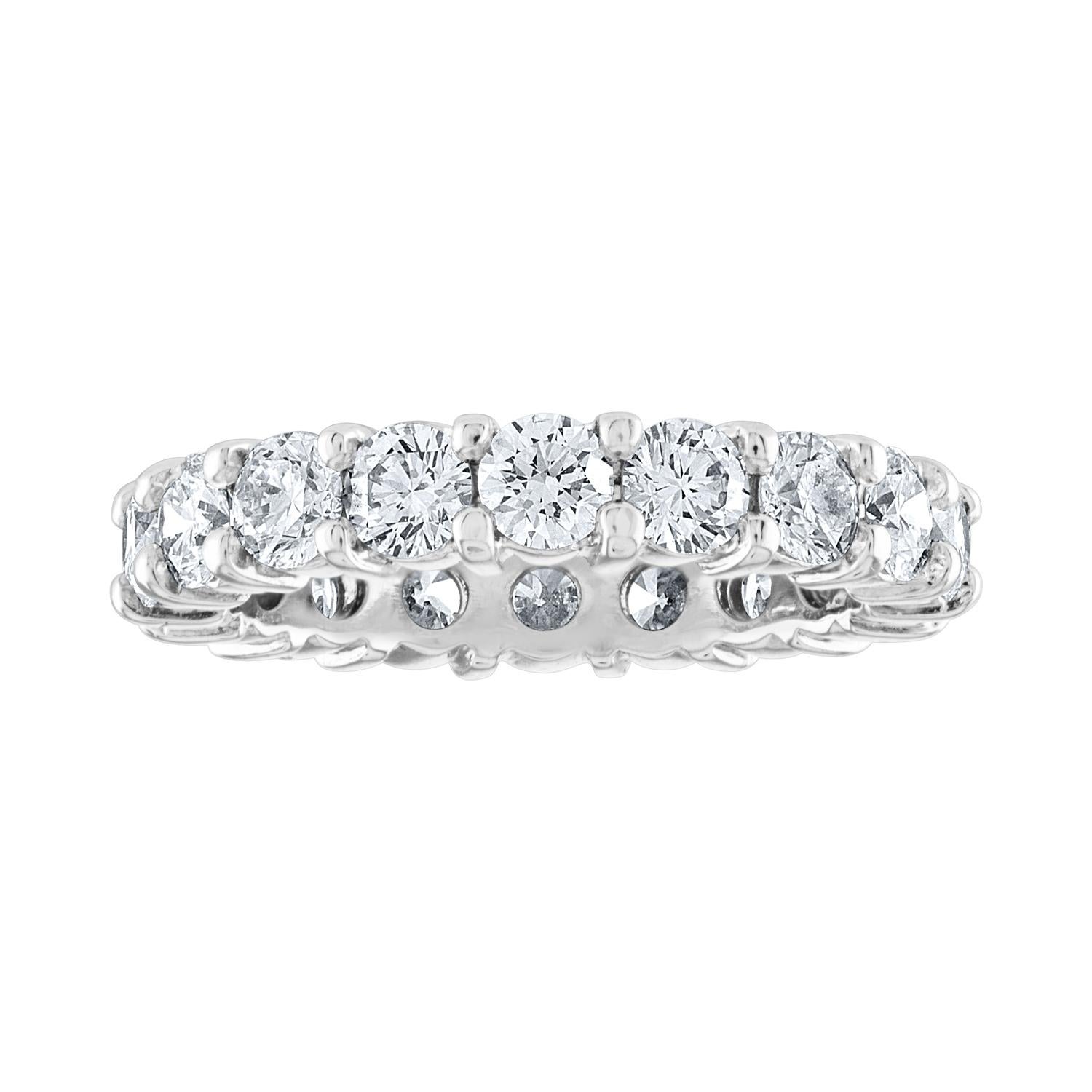 Anillo de oro de eternidad con diamantes de 3,00 quilates