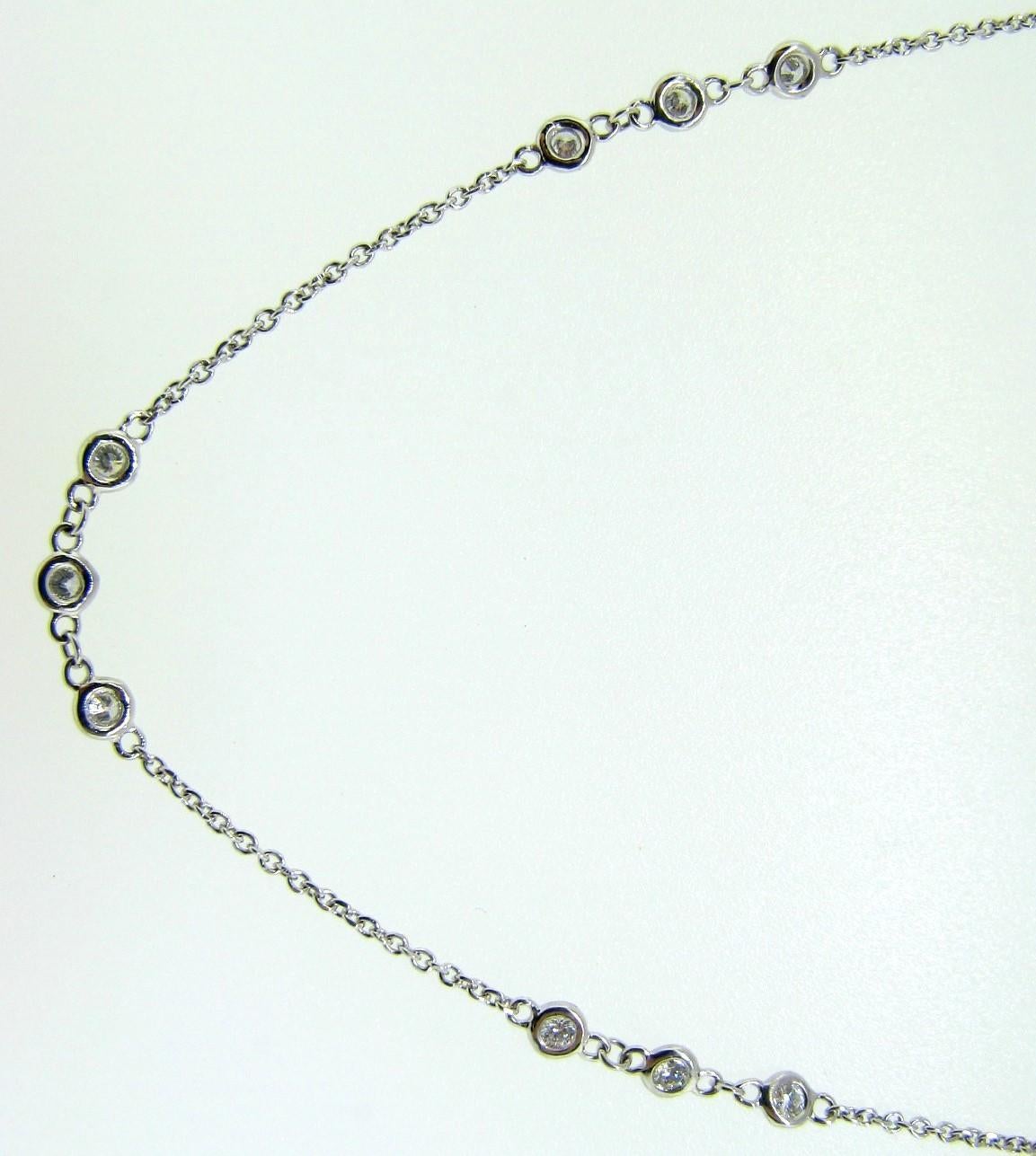 Contemporary 3.00 Carat Diamond Necklace G SI 14 Karat White Gold 30 Stones For Sale