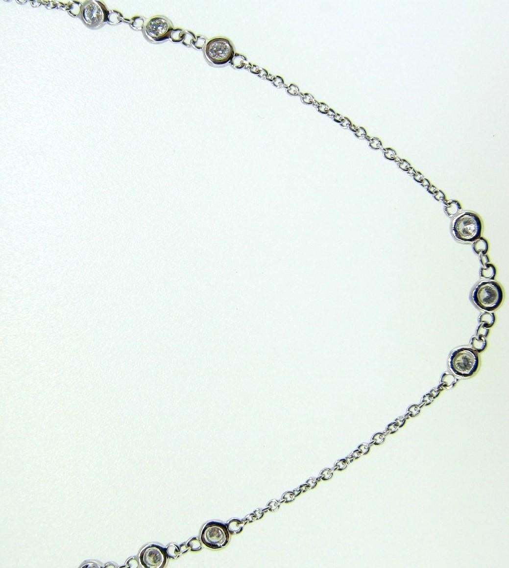 3,00 Karat Diamant-Halskette G SI 14 Karat Weißgold 30 Steine (Rundschliff) im Angebot
