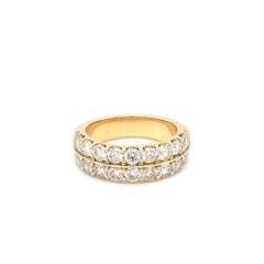 Anello a fascia in oro giallo con diamante da 3,00 carati
