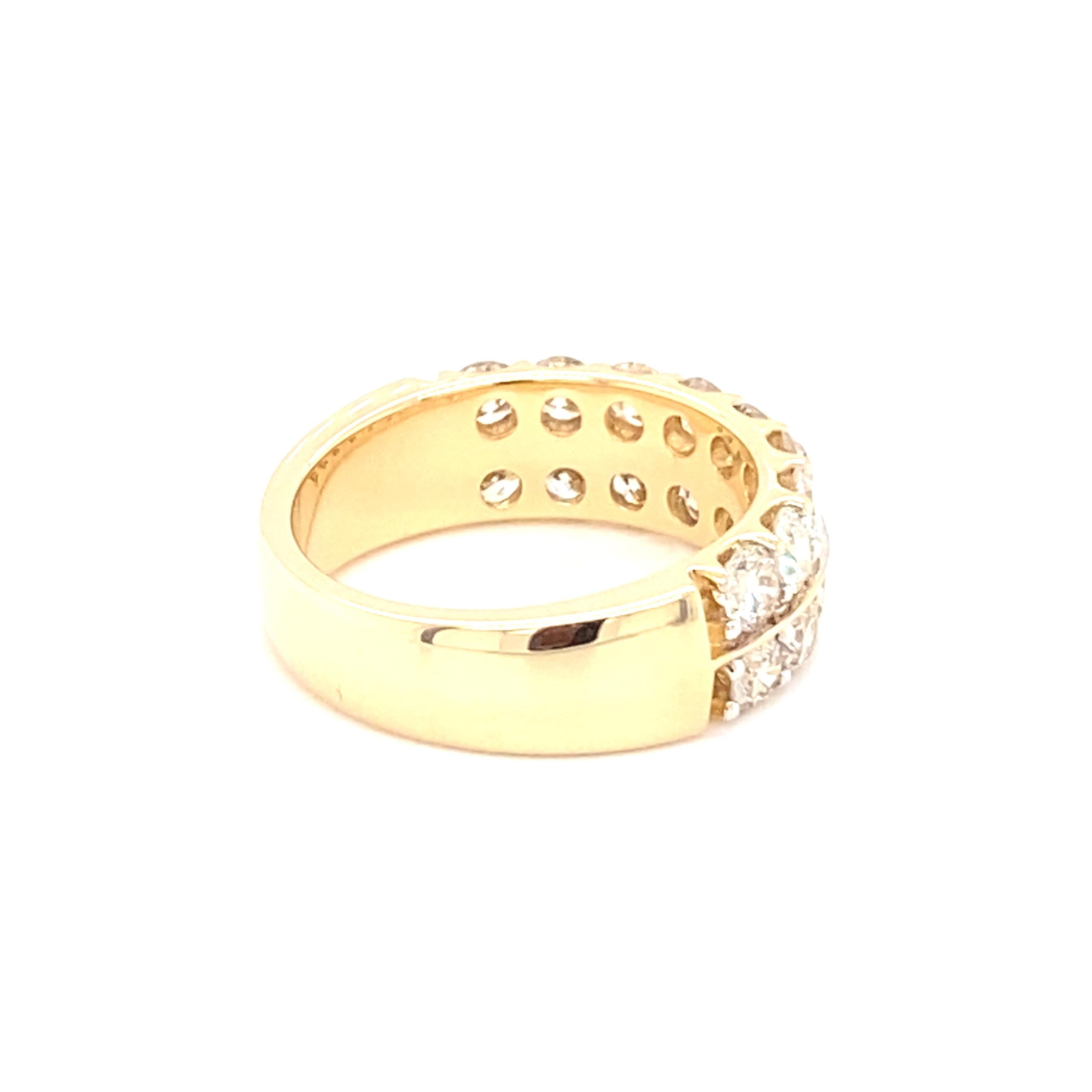 3.00 Carat Diamond Yellow Gold Band Ring For Sale 1