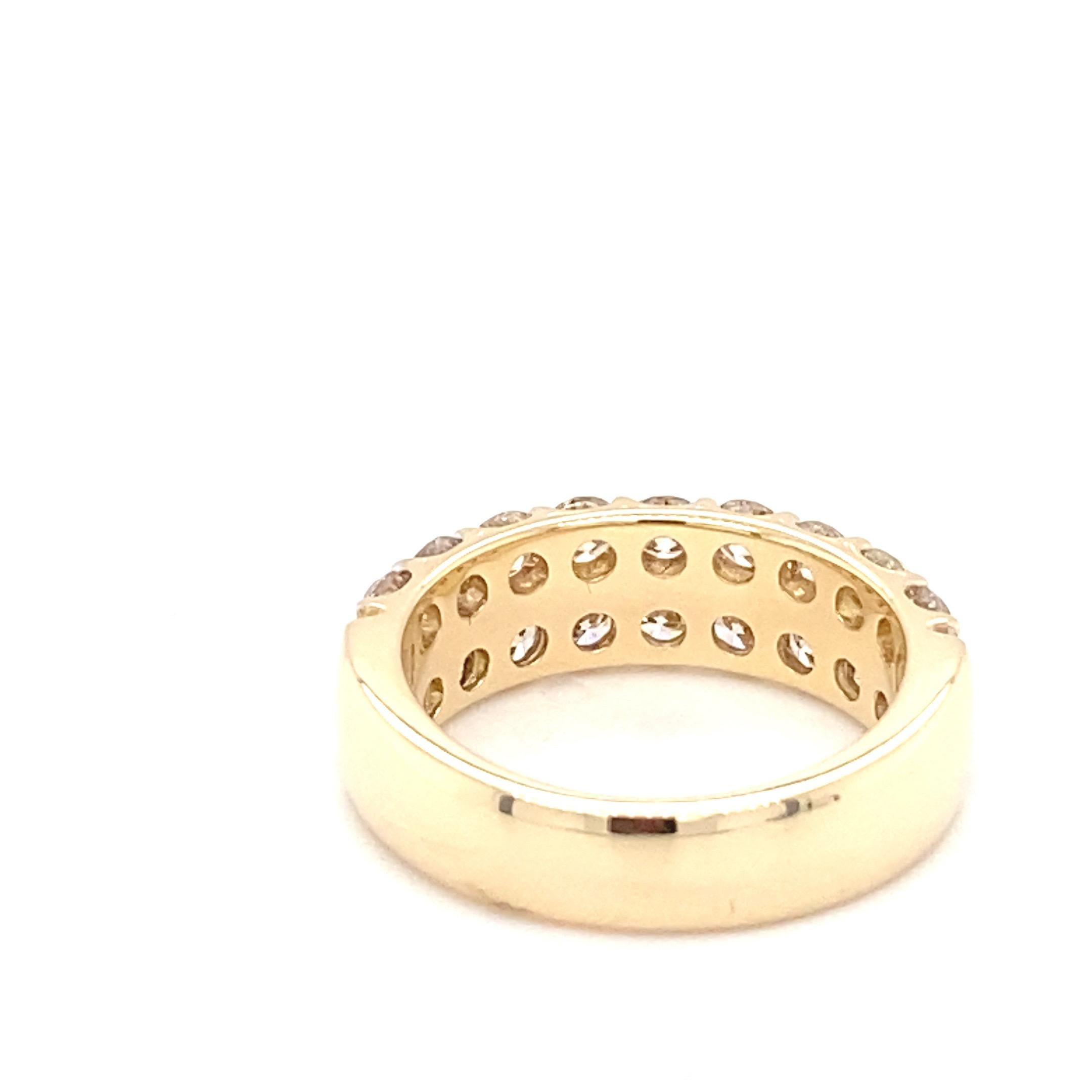 3.00 Carat Diamond Yellow Gold Band Ring For Sale 3