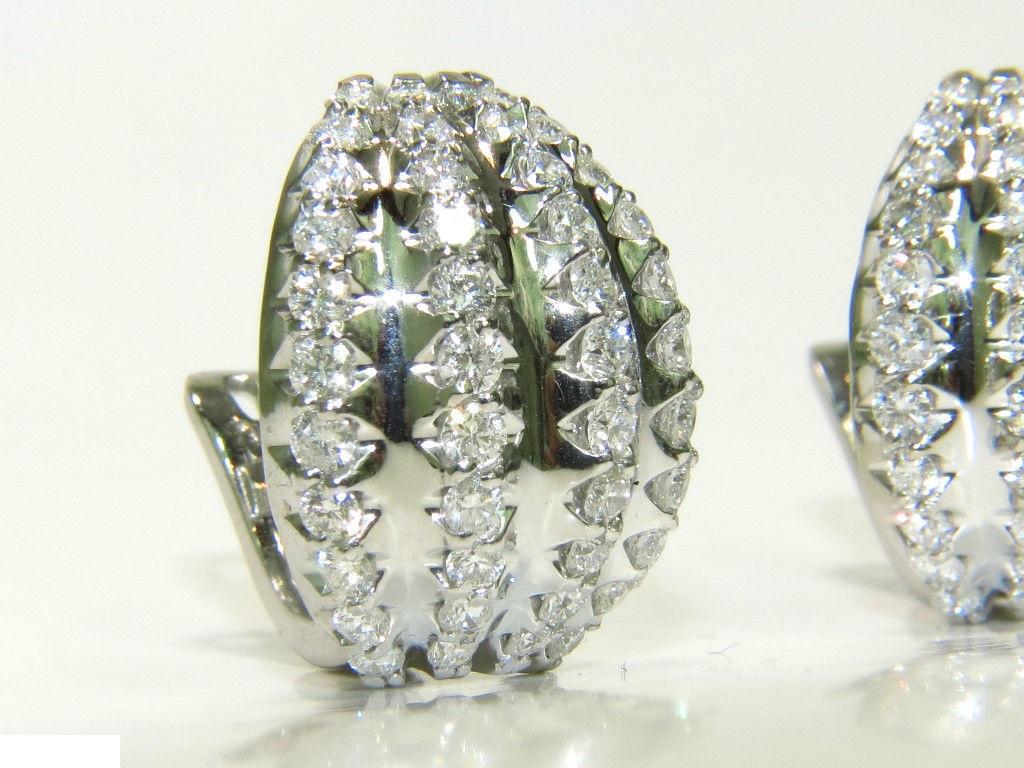 3.00 Carat Diamonds Deco Huggie Earrings G/VS 14 Karat For Sale 1