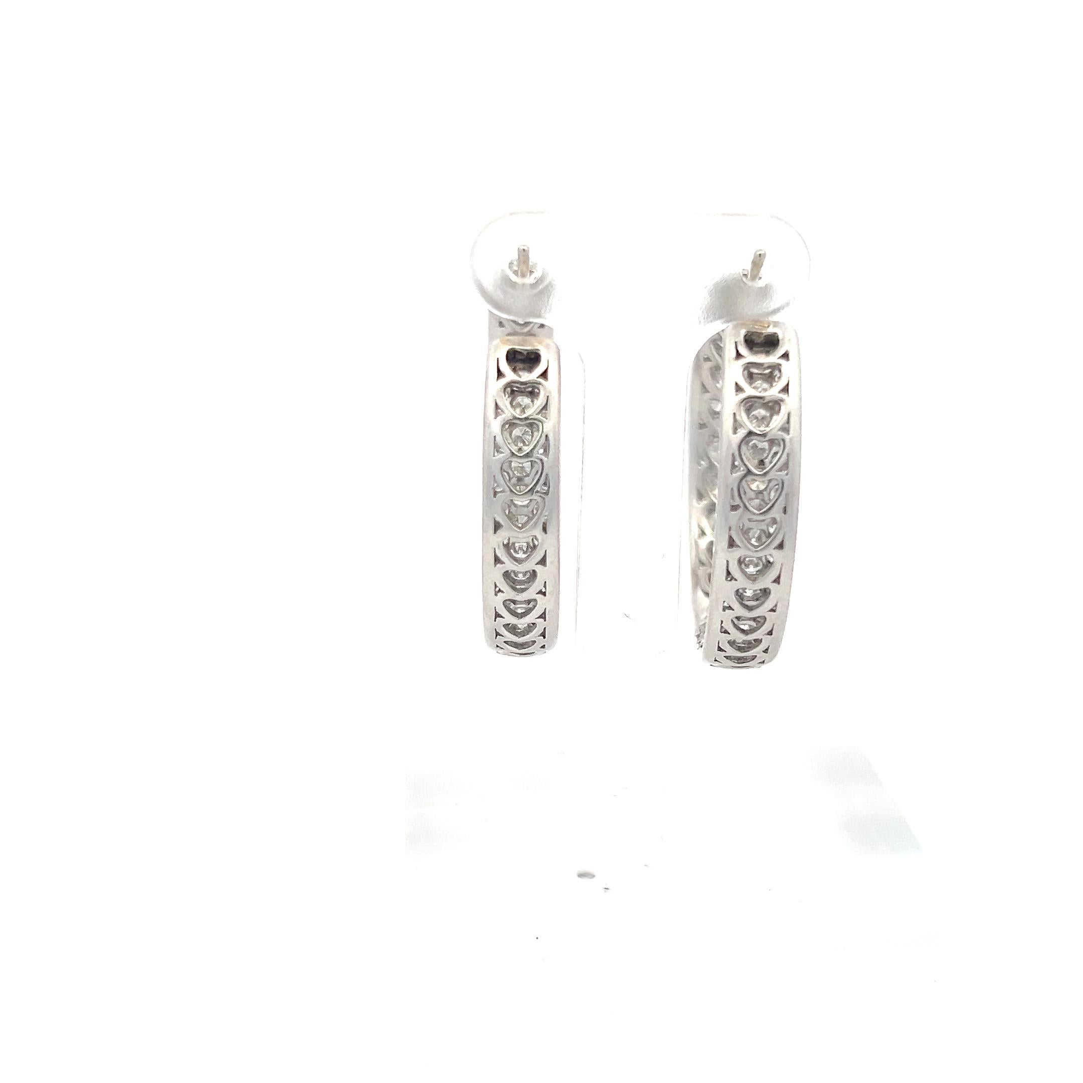 Taglio rotondo Orecchini a cerchio in oro bianco 18 carati con diamante 3,00 G VS2 in vendita