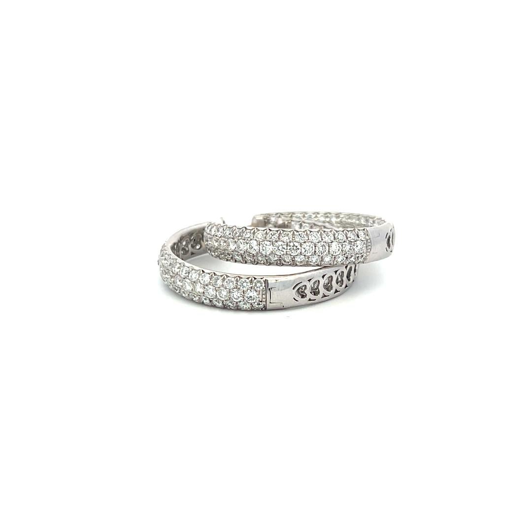 Orecchini a cerchio in oro bianco 18 carati con diamante 3,00 G VS2 in vendita 3
