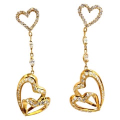 3,00 Karat natürliche Diamanten, „Hearts on Hearts“-Ohrhänger, 18 Karat*