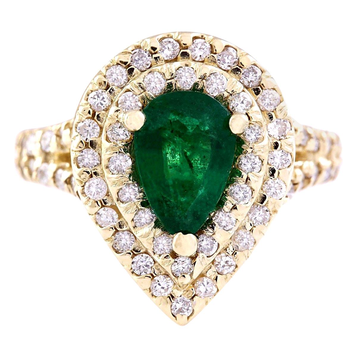 3.00 Carat Natural Emerald 18 Karat Solid Yellow Gold Diamond Ring