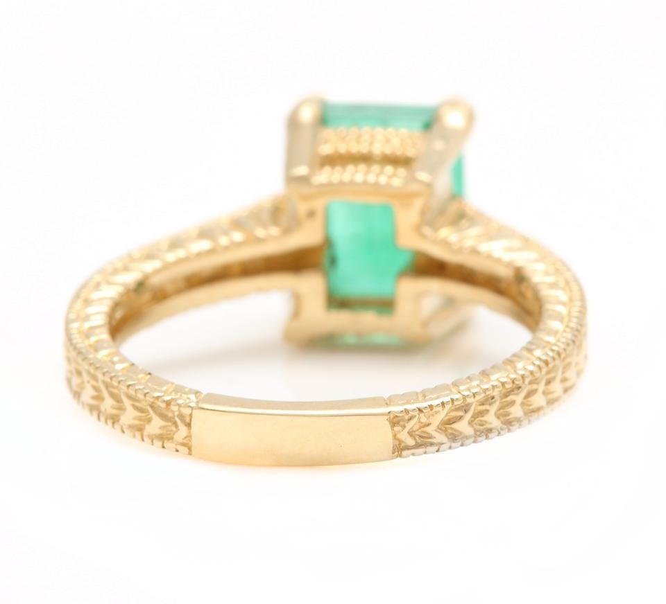 3.00 Carat Natural Emerald and Diamond 14 Karat Solid Yellow Gold Ring In New Condition For Sale In Los Angeles, CA