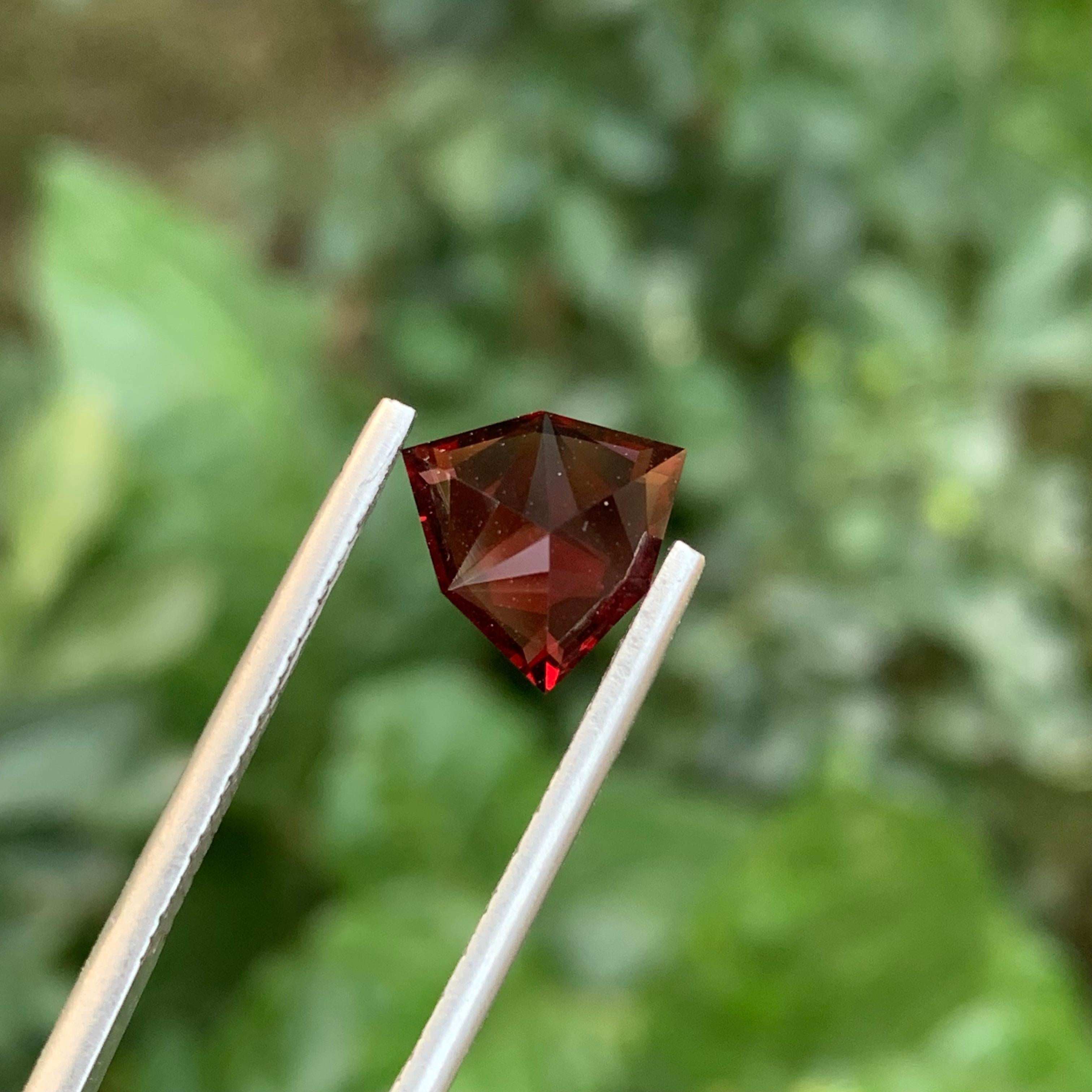3,00 Karat Natürlicher Facettierter Rhodolith Granat Schildschliff Edelstein im Angebot 4