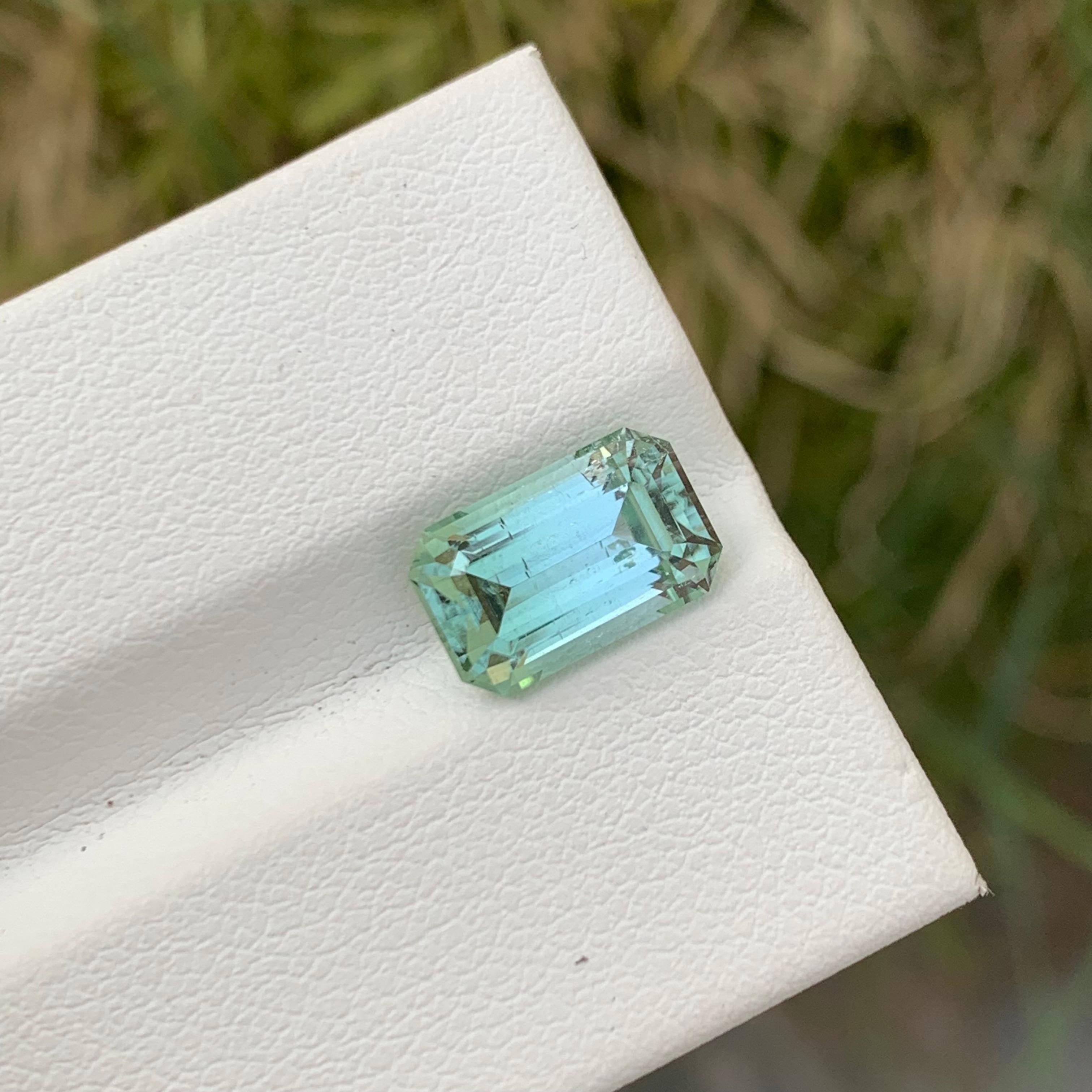 Emerald Cut 3.00 Carat Natural Loose Mint Tourmaline Emerald Shape Gems For Jewellery For Sale