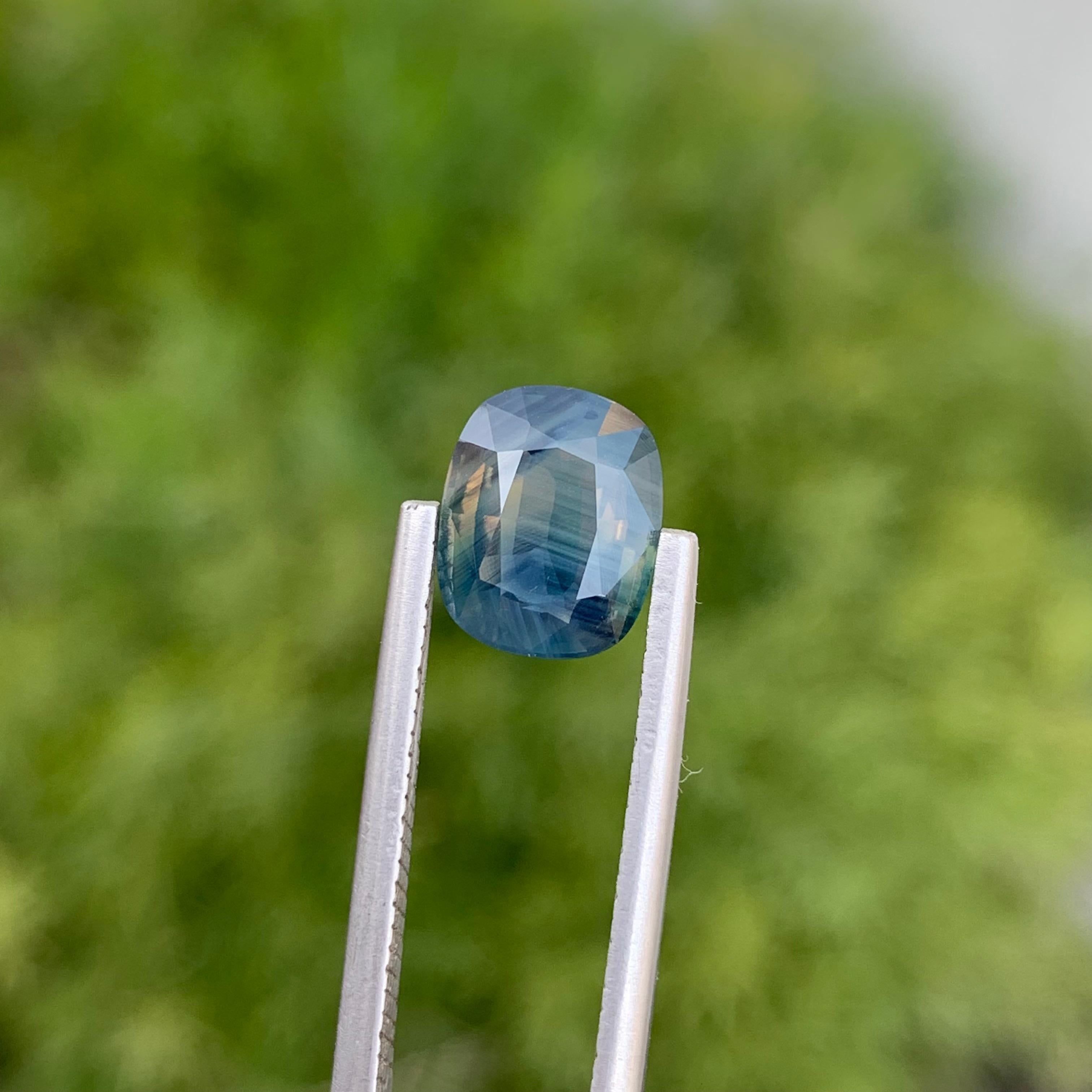 3.00 Carat Natural Loose Parti Sapphire Cushion Gem For Engagement Ring  For Sale 2