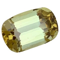 Magnifique bague en tourmaline jaune naturelle de 3 carats de forme ovale 
