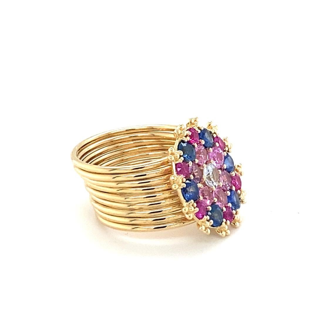 Contemporary 3.00 Carat Natural Multi Color Sapphire Diamond Yellow Gold Cocktail Ring For Sale
