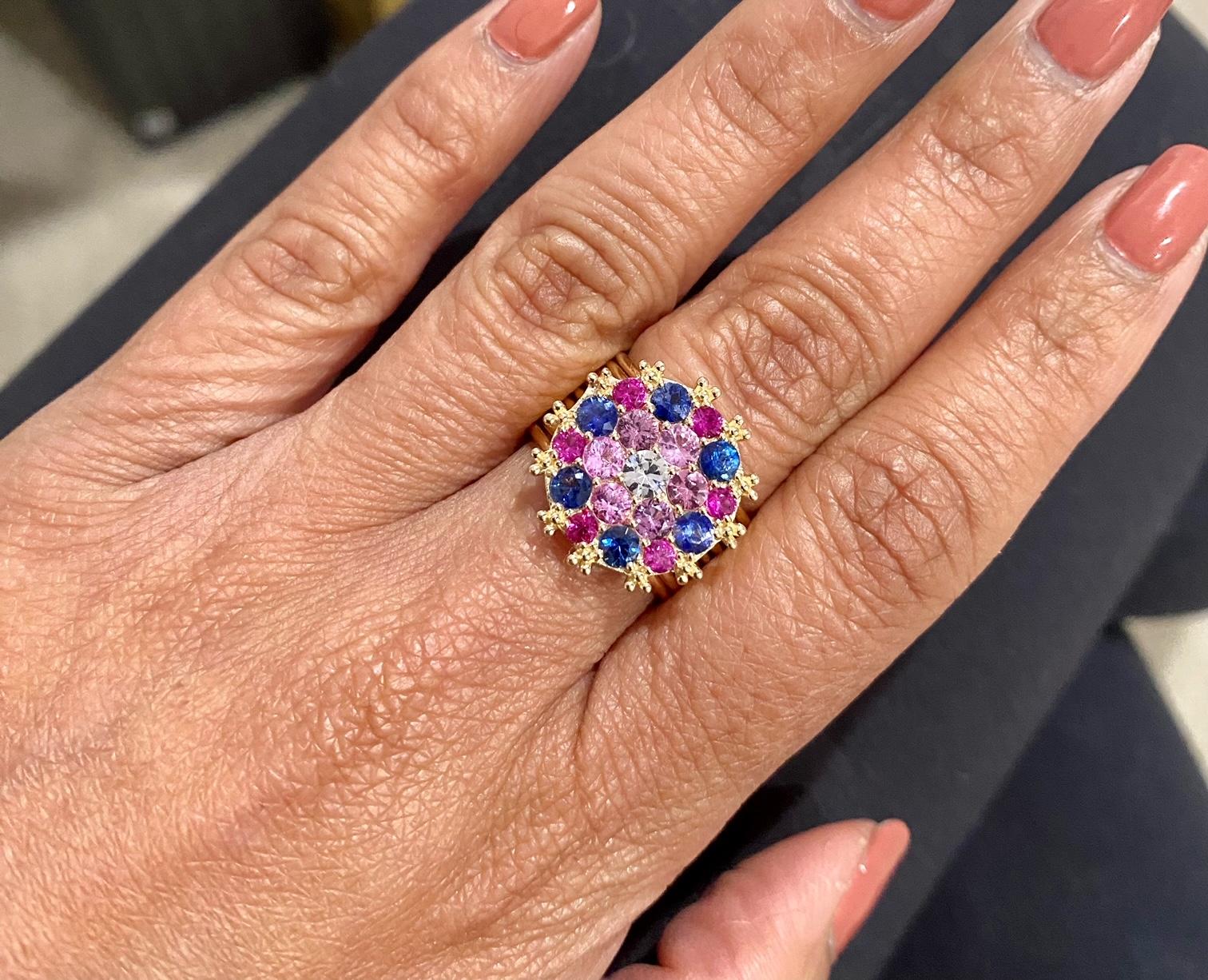 3.00 Carat Natural Multi Color Sapphire Diamond Yellow Gold Cocktail Ring In New Condition For Sale In Los Angeles, CA