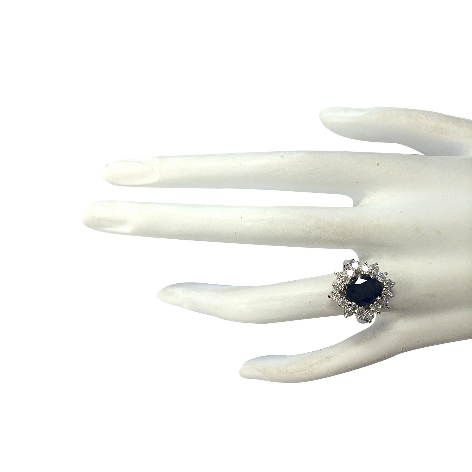 Sapphire Diamond Ring In 14 Karat White Gold In New Condition For Sale In Manhattan Beach, CA