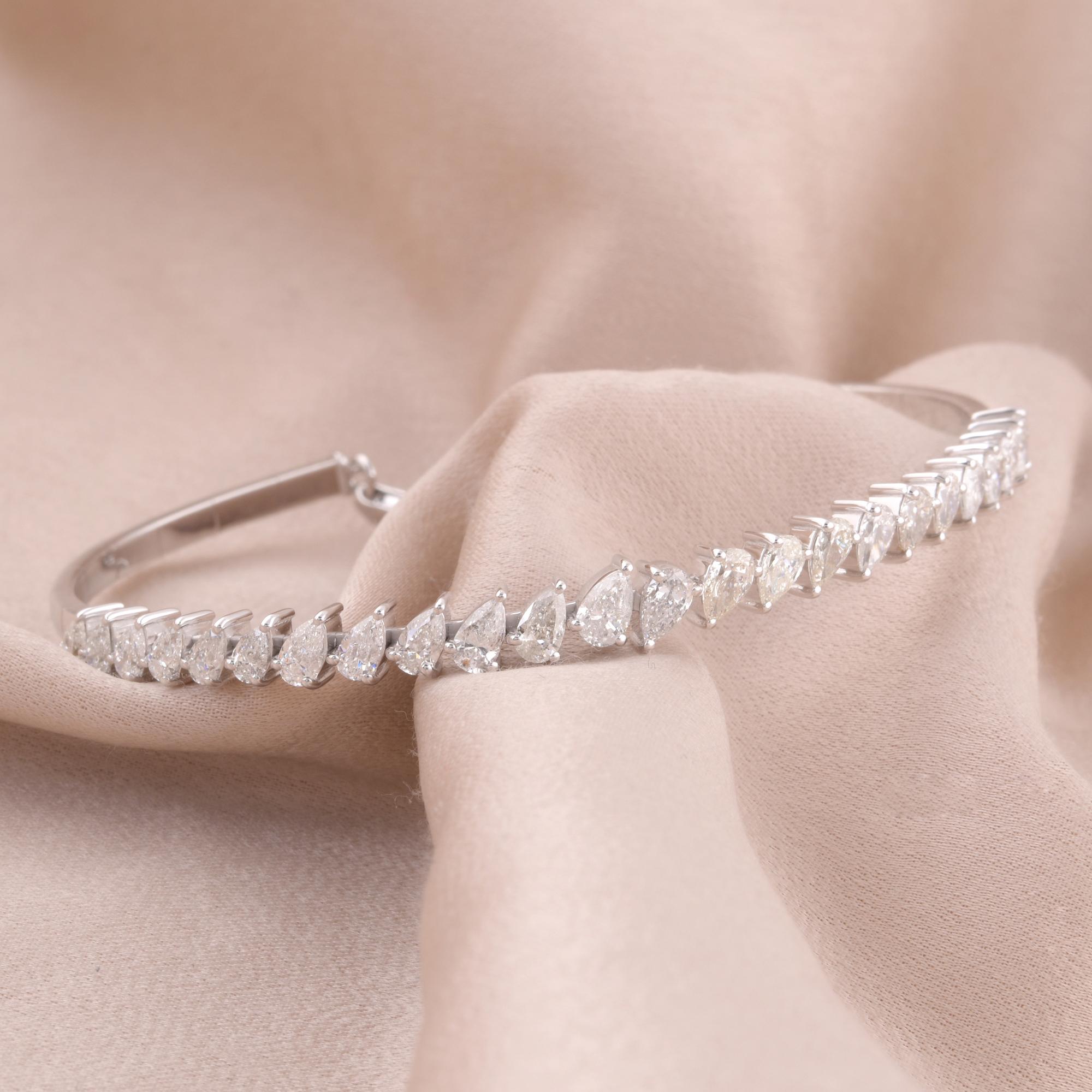 Pear Cut 3.00 Carat Pear Shape Diamond Bracelet 14 Karat White Gold Handmade Fine Jewelry For Sale